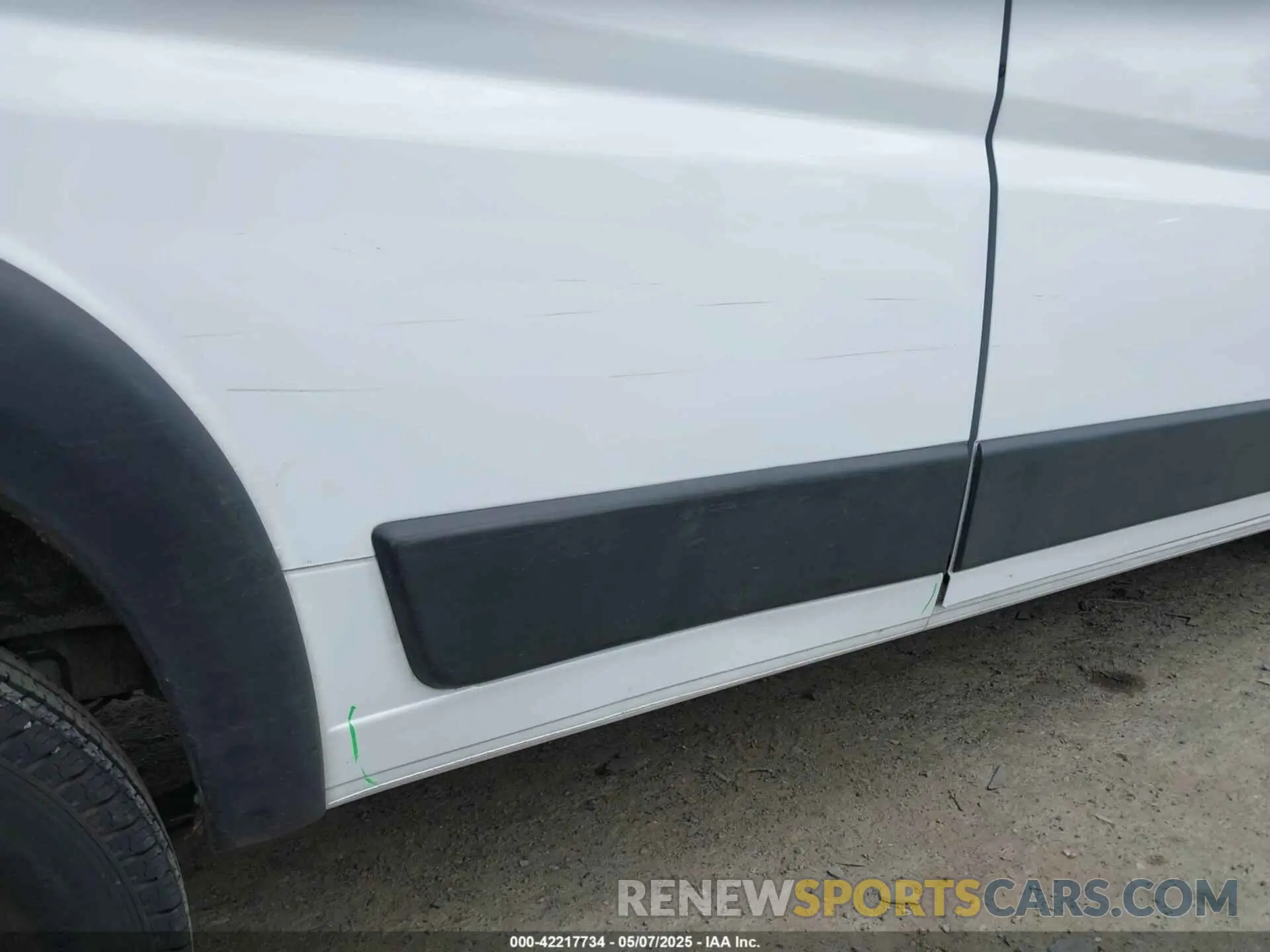 17 fotografías del automóvil dañado 3C6LRVDG5SE519375 RAM PROMASTER 2500 2025