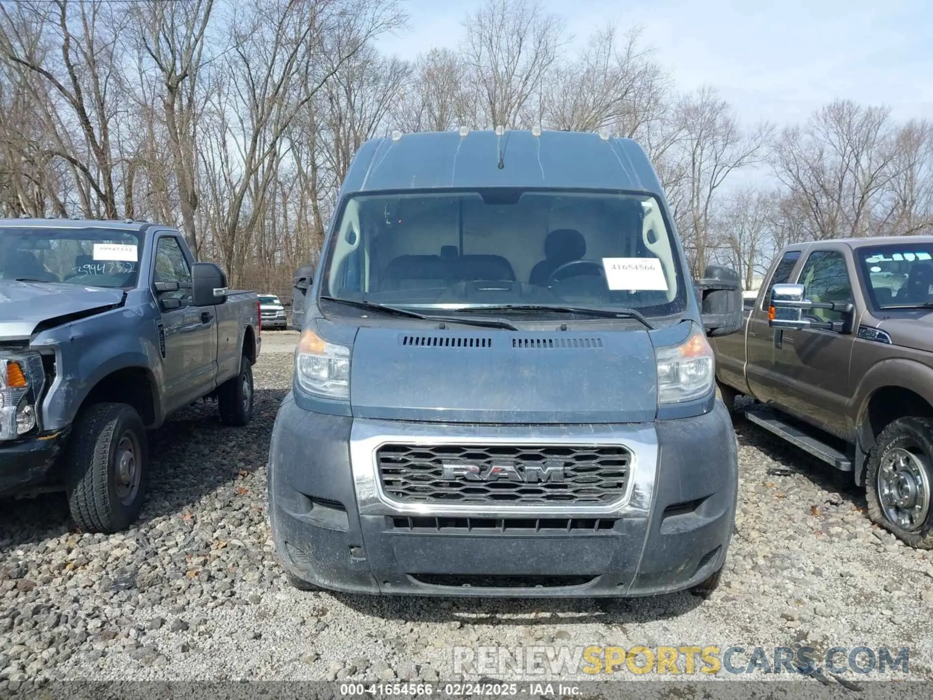 12 fotografías del automóvil dañado 3C6URVJG1KE560157 RAM PROMASTER 3500 2019
