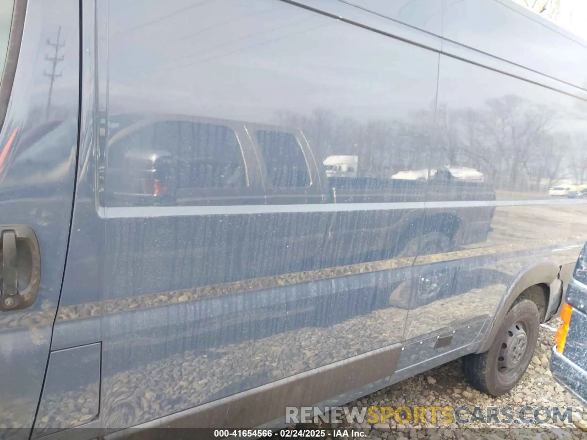 14 fotografías del automóvil dañado 3C6URVJG1KE560157 RAM PROMASTER 3500 2019