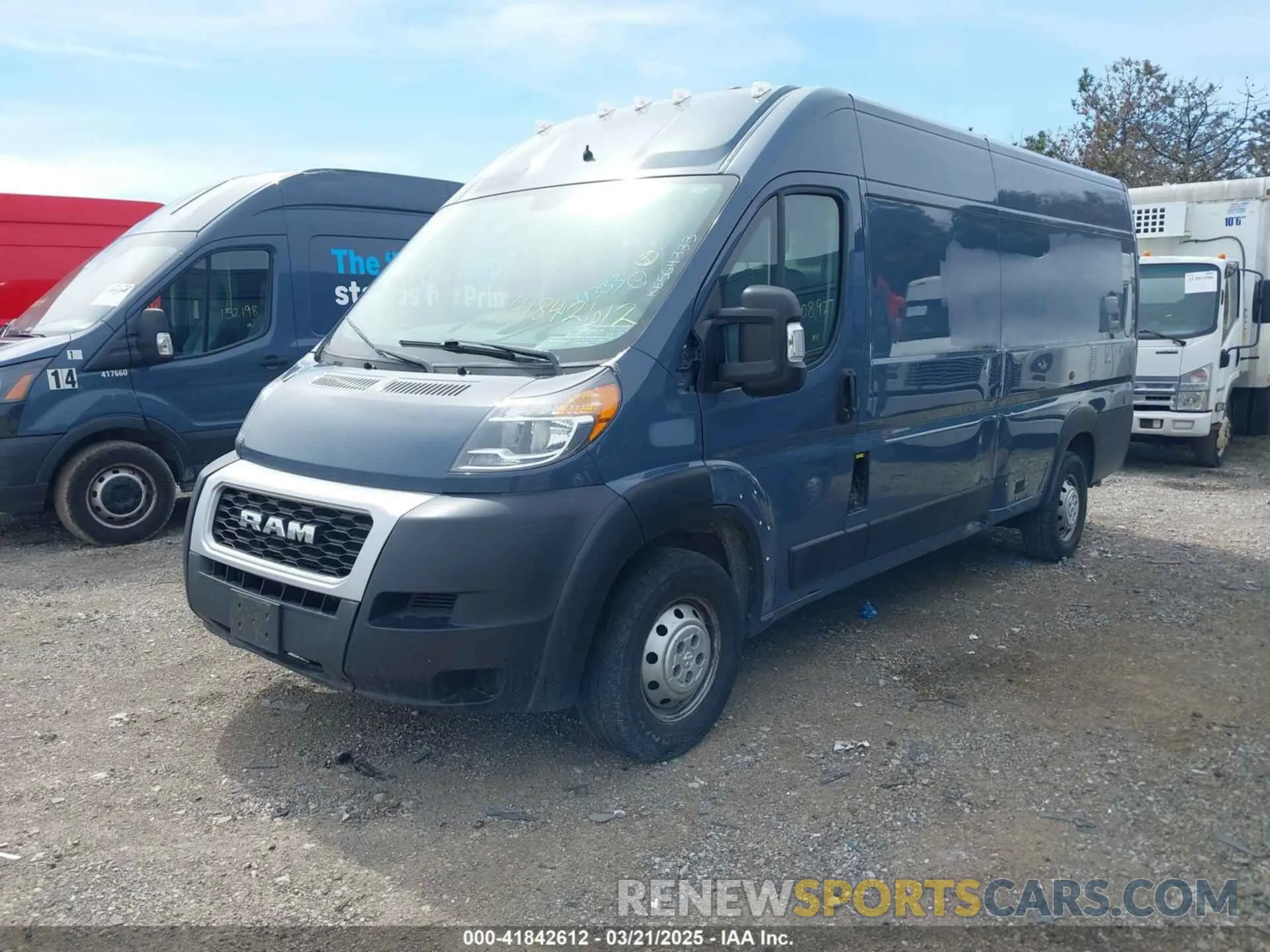 2 fotografías del automóvil dañado 3C6URVJG4KE564333 RAM PROMASTER 3500 2019
