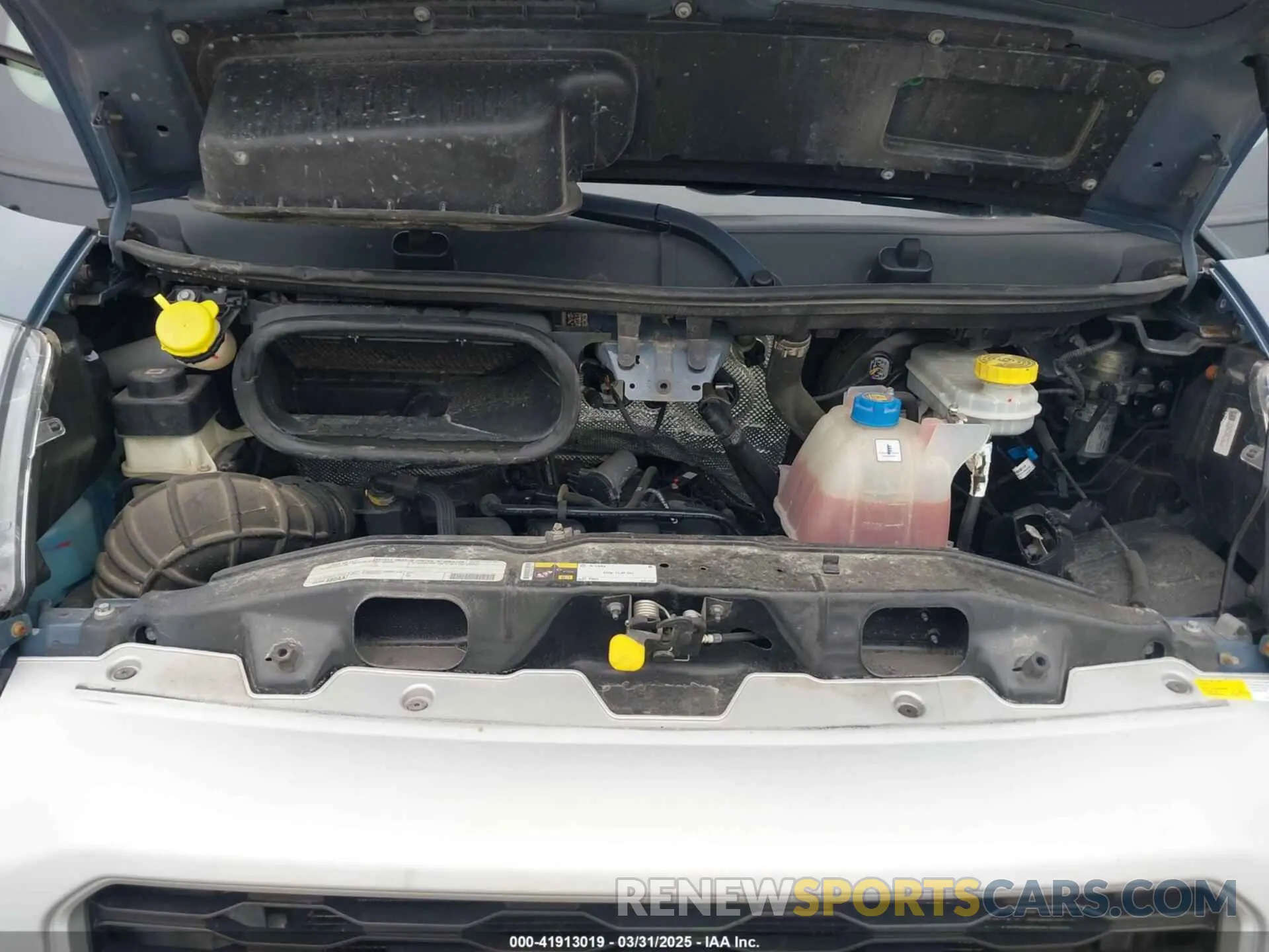 10 fotografías del automóvil dañado 3C6URVJG5KE554572 RAM PROMASTER 3500 2019