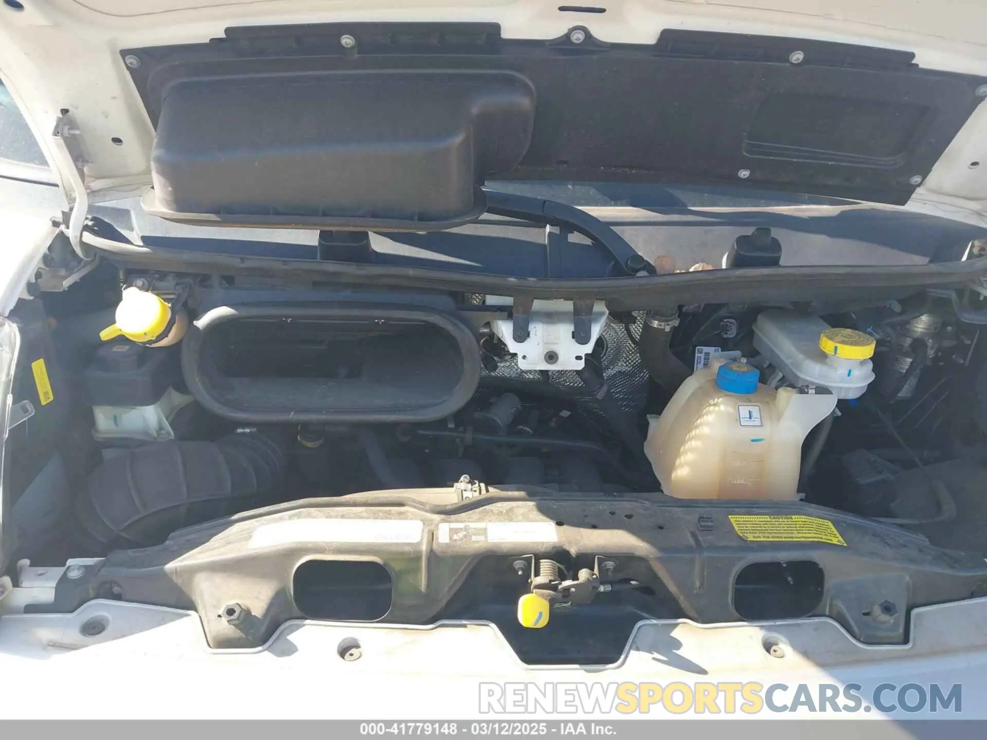 10 fotografías del automóvil dañado 3C6URVJG6KE560302 RAM PROMASTER 3500 2019