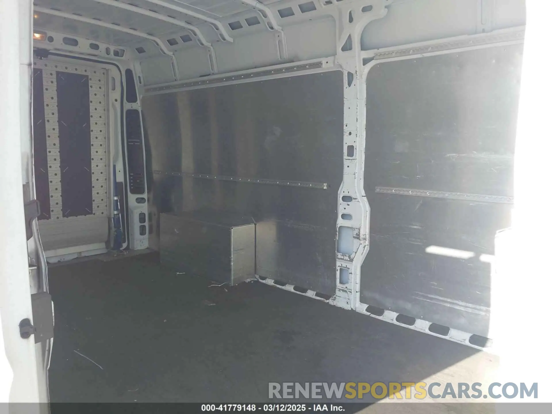 8 fotografías del automóvil dañado 3C6URVJG6KE560302 RAM PROMASTER 3500 2019