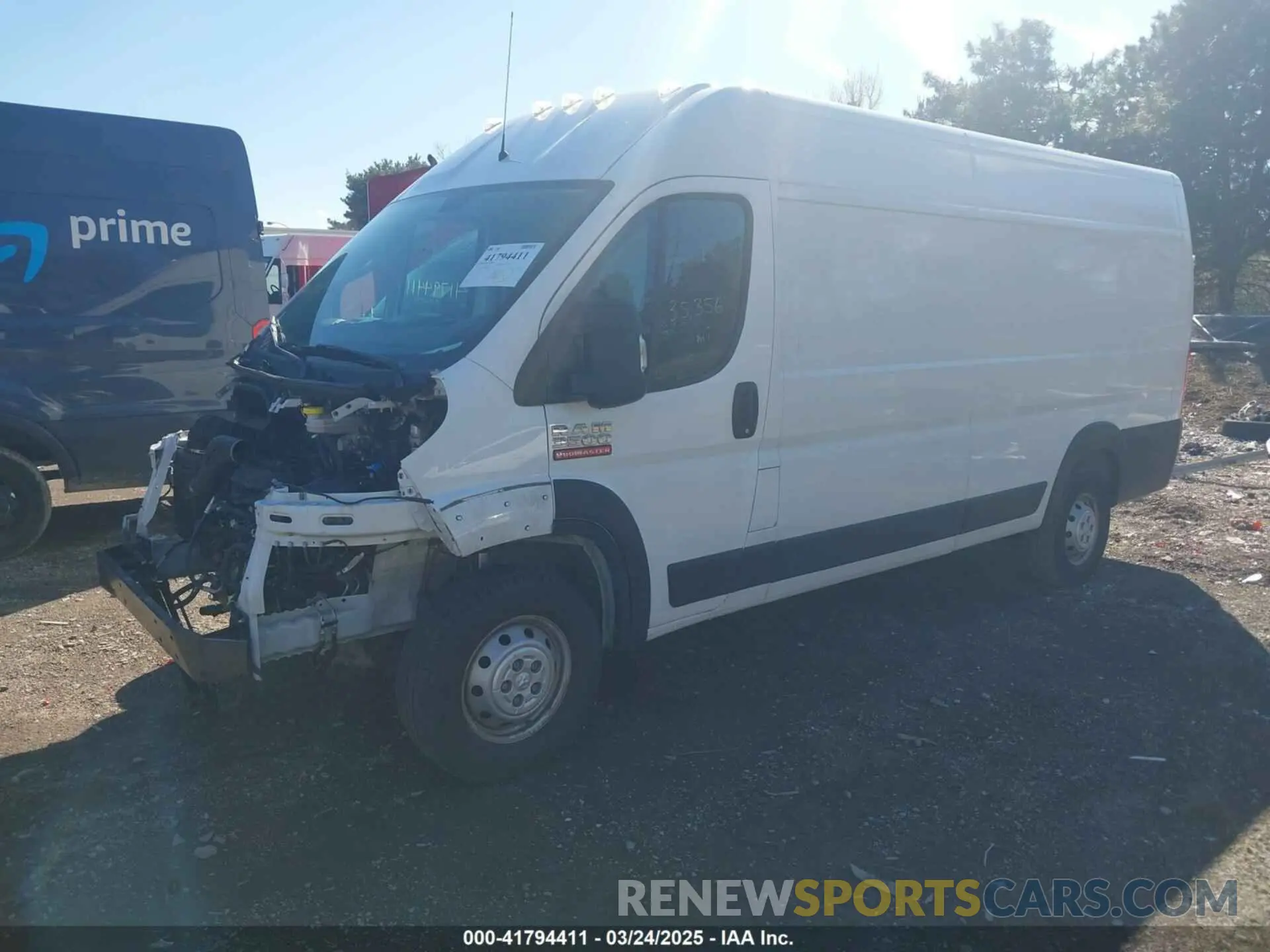 2 fotografías del automóvil dañado 3C6MRVJG0ME520526 RAM PROMASTER 3500 2021