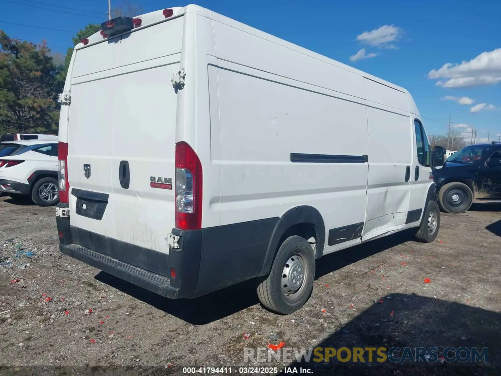 4 fotografías del automóvil dañado 3C6MRVJG0ME520526 RAM PROMASTER 3500 2021