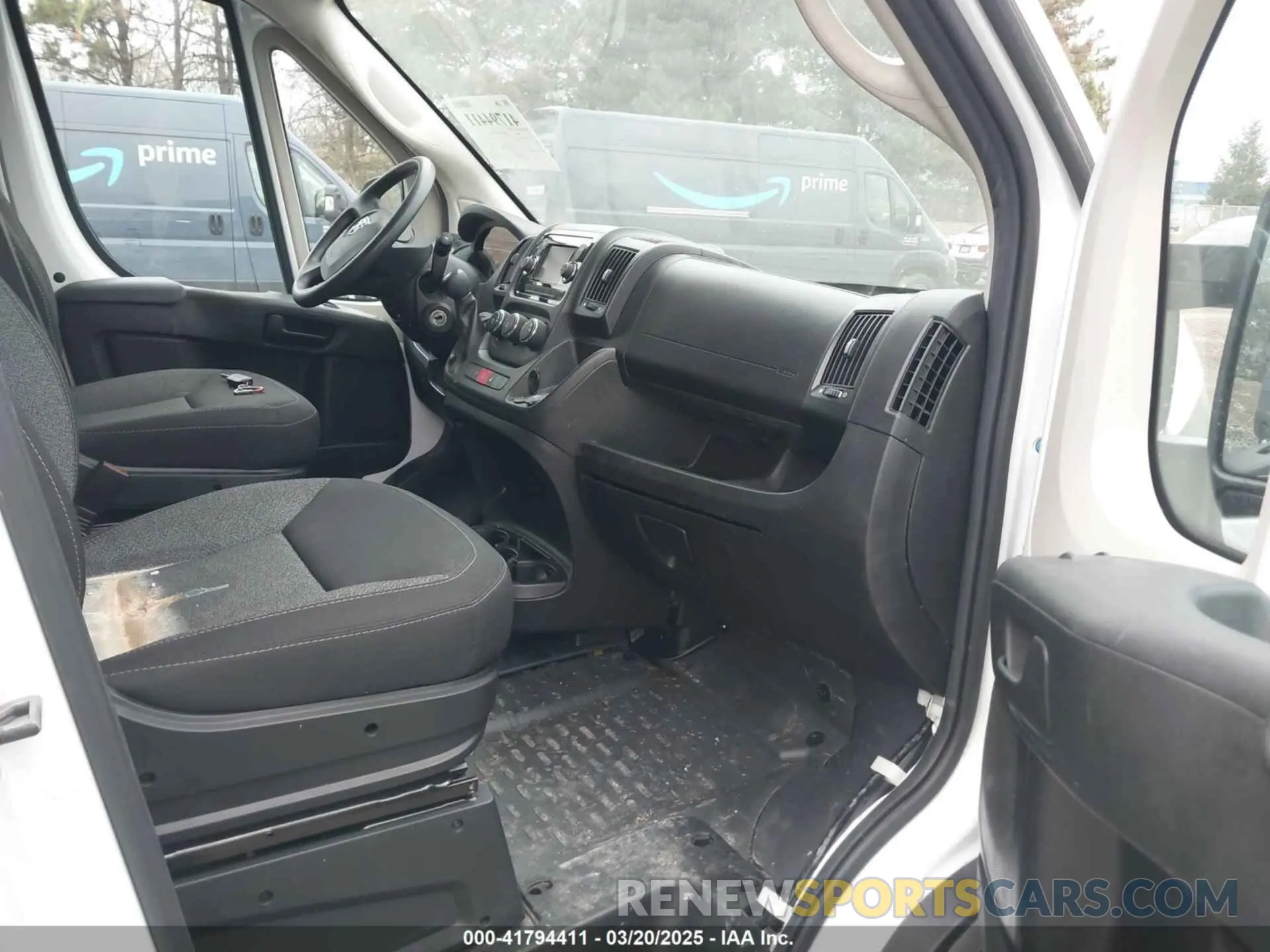 5 fotografías del automóvil dañado 3C6MRVJG0ME520526 RAM PROMASTER 3500 2021