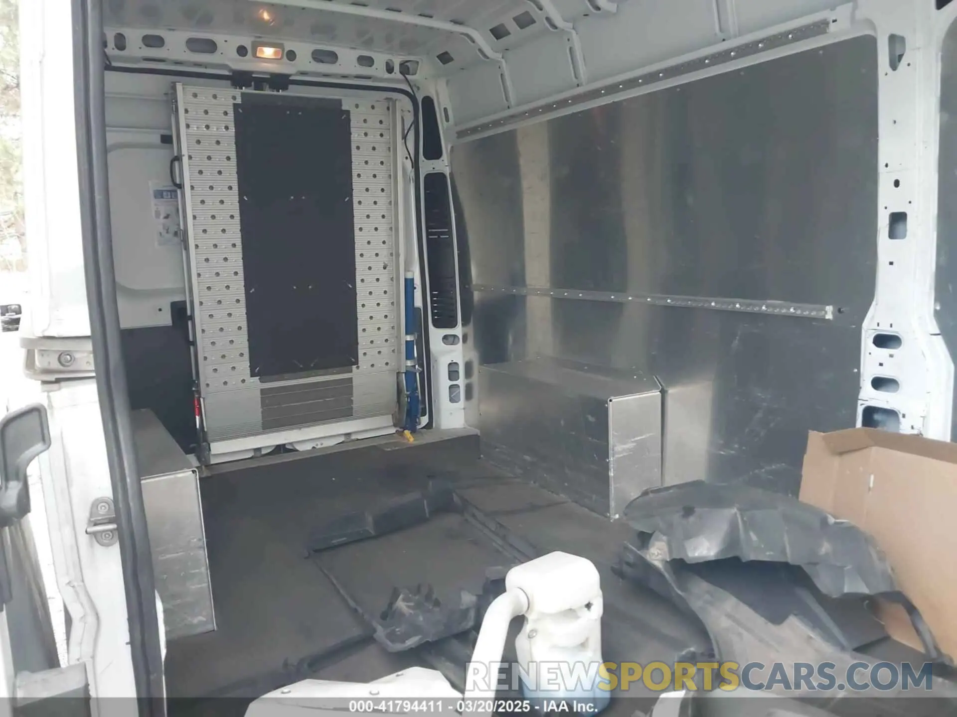 8 fotografías del automóvil dañado 3C6MRVJG0ME520526 RAM PROMASTER 3500 2021