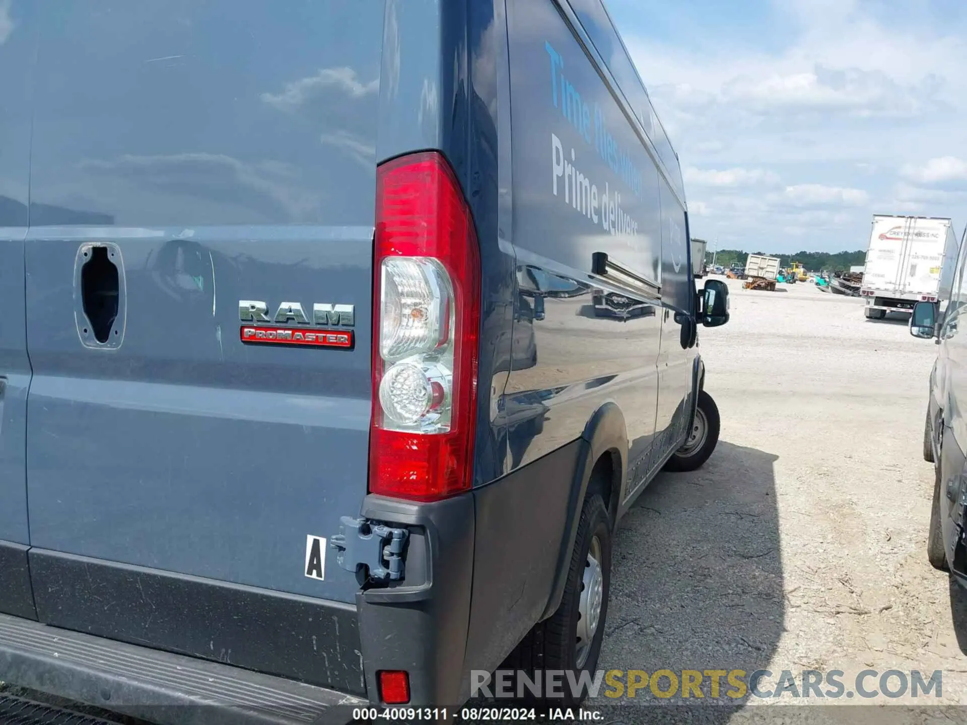 4 fotografías del automóvil dañado 3C6MRVJG4ME586433 RAM PROMASTER 3500 2021