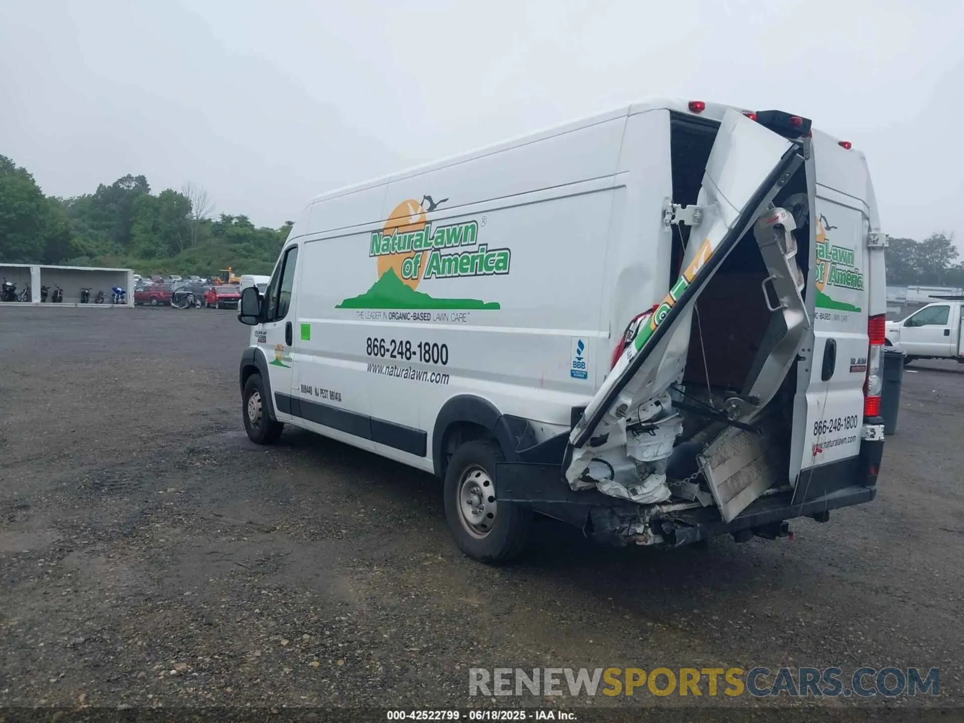 3 fotografías del automóvil dañado 3C6MRVJG5ME552307 RAM PROMASTER 3500 2021