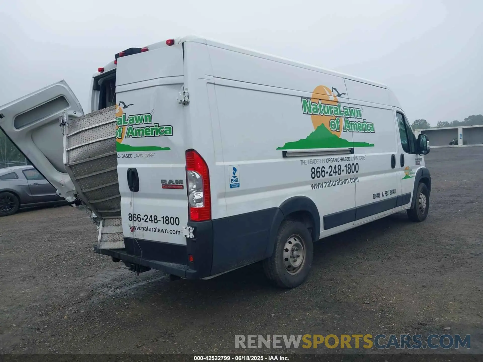 4 fotografías del automóvil dañado 3C6MRVJG5ME552307 RAM PROMASTER 3500 2021