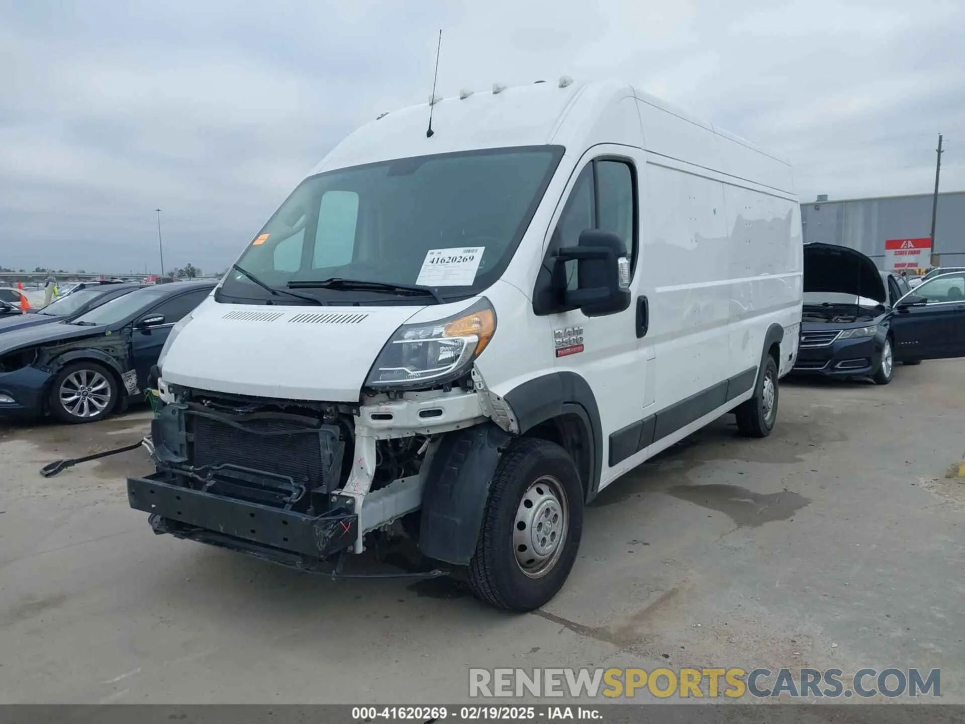 2 fotografías del automóvil dañado 3C6MRVJG6ME551859 RAM PROMASTER 3500 2021
