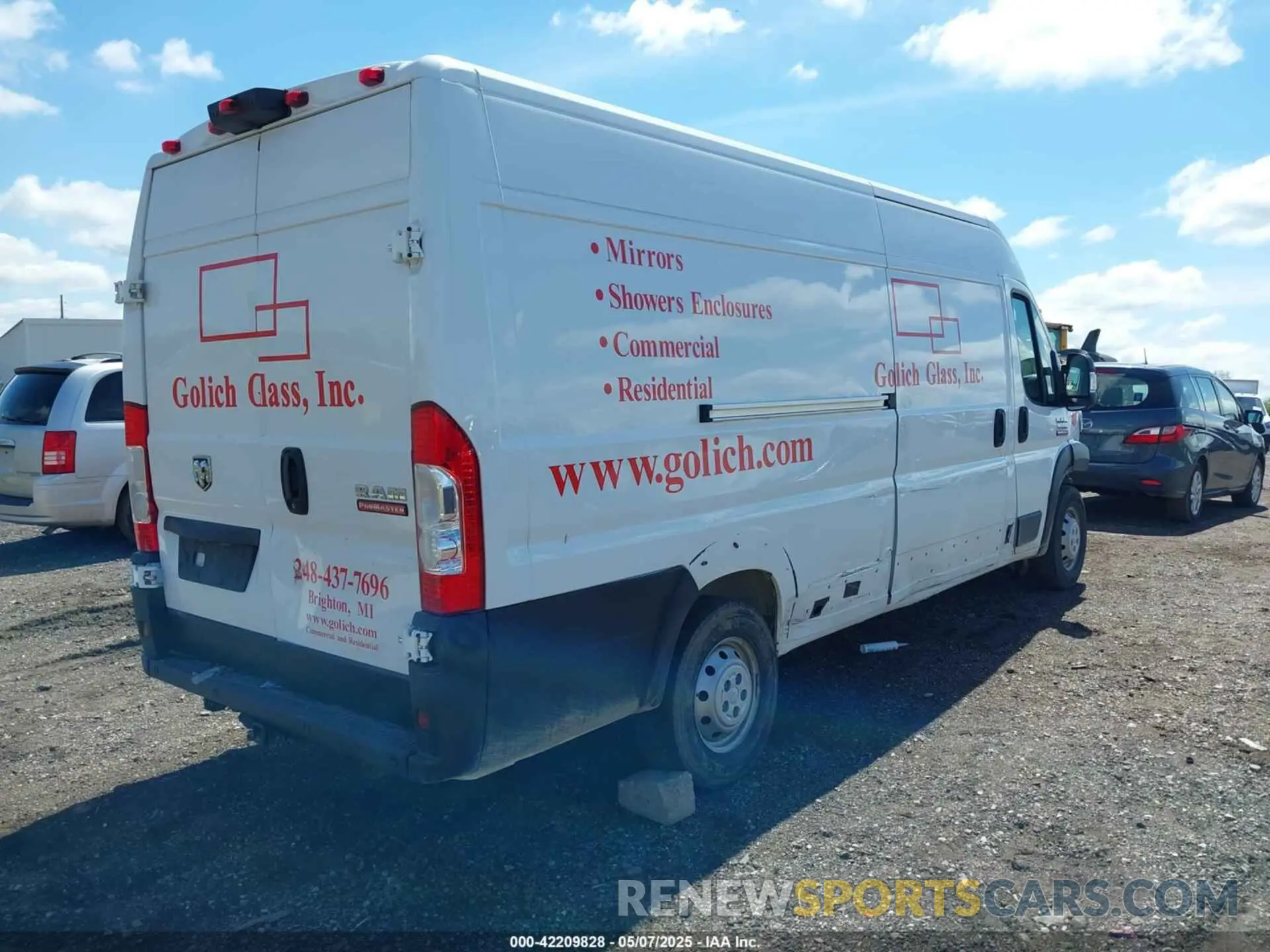 4 fotografías del automóvil dañado 3C6MRVJG6ME566765 RAM PROMASTER 3500 2021