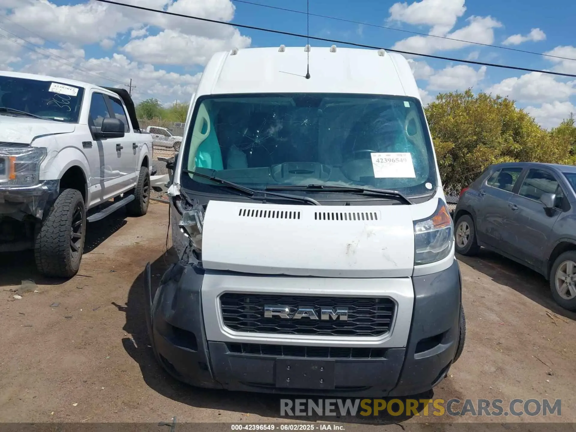 13 fotografías del automóvil dañado 3C6MRVJGXME551461 RAM PROMASTER 3500 2021