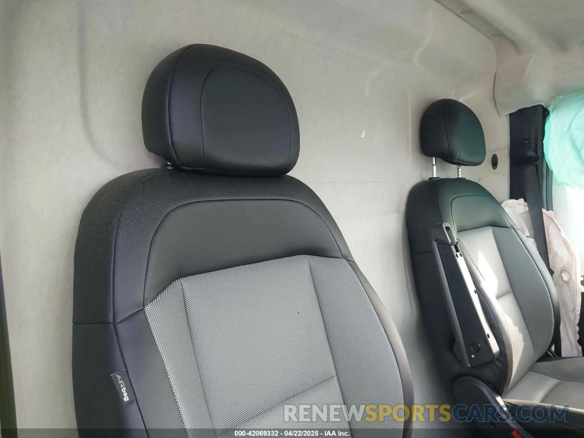 8 fotografías del automóvil dañado 3C6MRVHG7PE509176 RAM PROMASTER 3500 2023