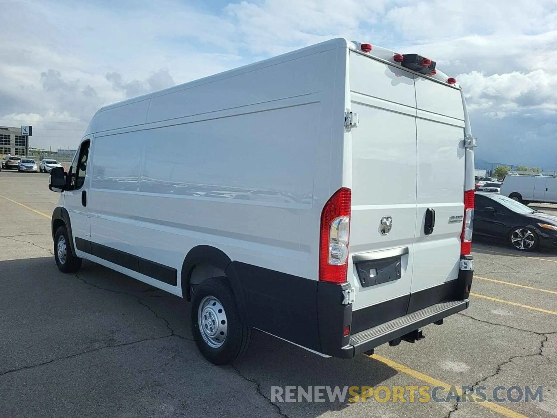 44 fotografías del automóvil dañado 3C6MRVJG1PE506848 RAM PROMASTER 3500 2023