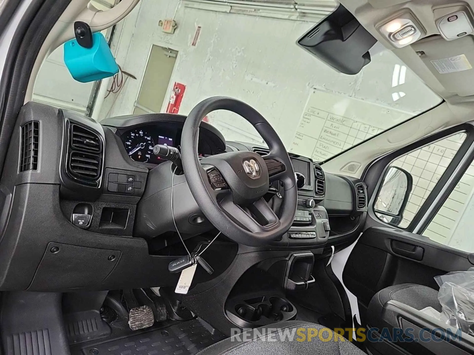 9 fotografías del automóvil dañado 3C6MRVJG1PE506848 RAM PROMASTER 3500 2023