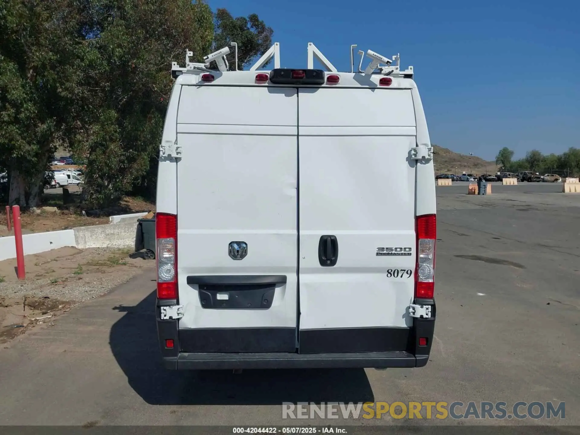 16 fotografías del automóvil dañado 3C6MRVJG7PE536680 RAM PROMASTER 3500 2023