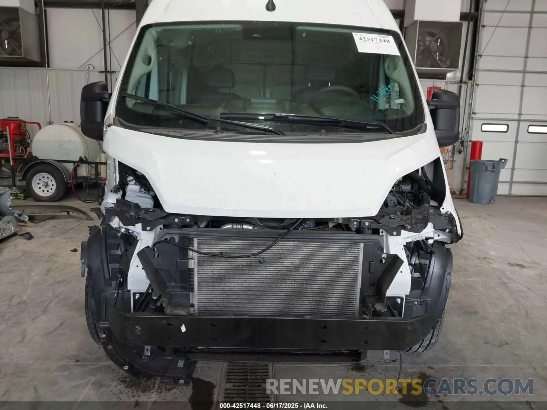 13 fotografías del automóvil dañado 3C6MRVHG9SE545797 RAM PROMASTER 3500 2025