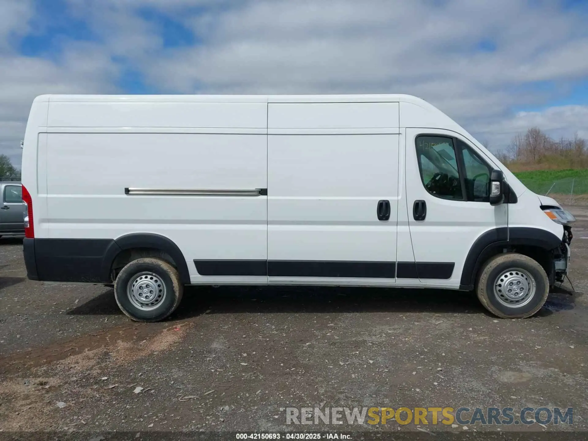 14 fotografías del automóvil dañado 3C6MRVJG3SE504821 RAM PROMASTER 3500 2025