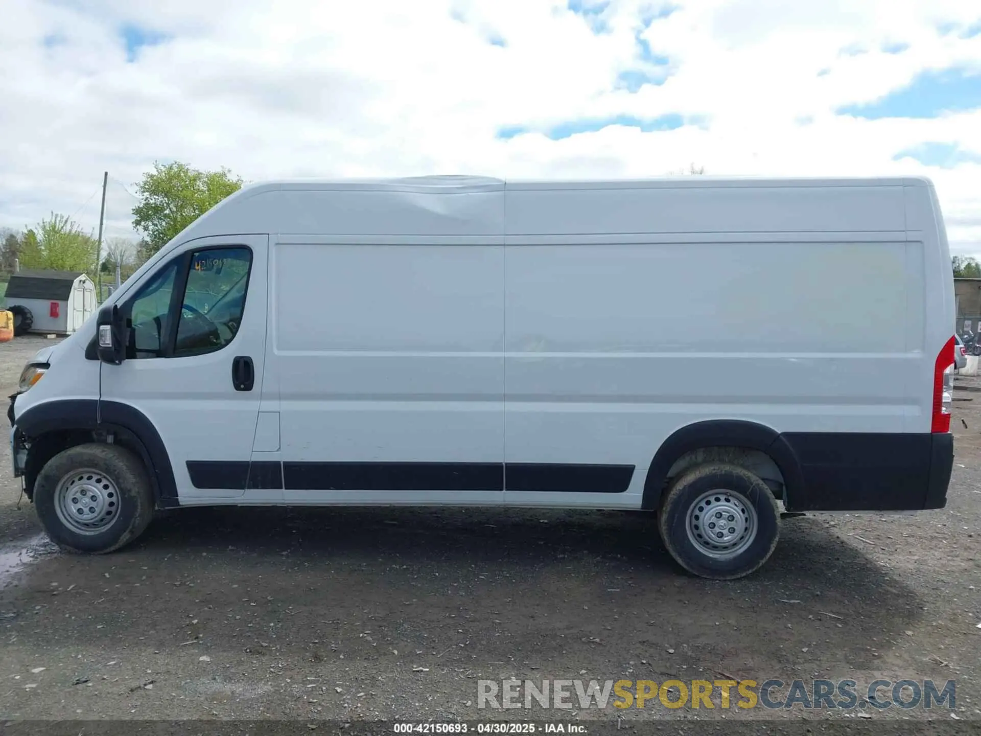 15 fotografías del automóvil dañado 3C6MRVJG3SE504821 RAM PROMASTER 3500 2025