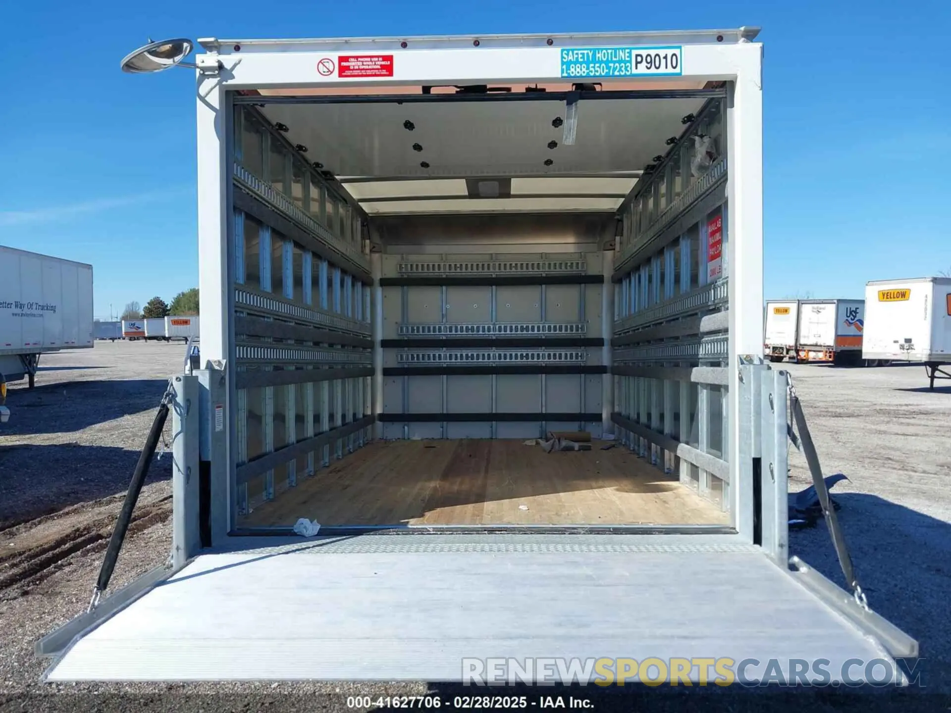 6 fotografías del automóvil dañado 3C7WRVLG7PE581636 RAM PROMASTER 3500 CUTAWAY 2023