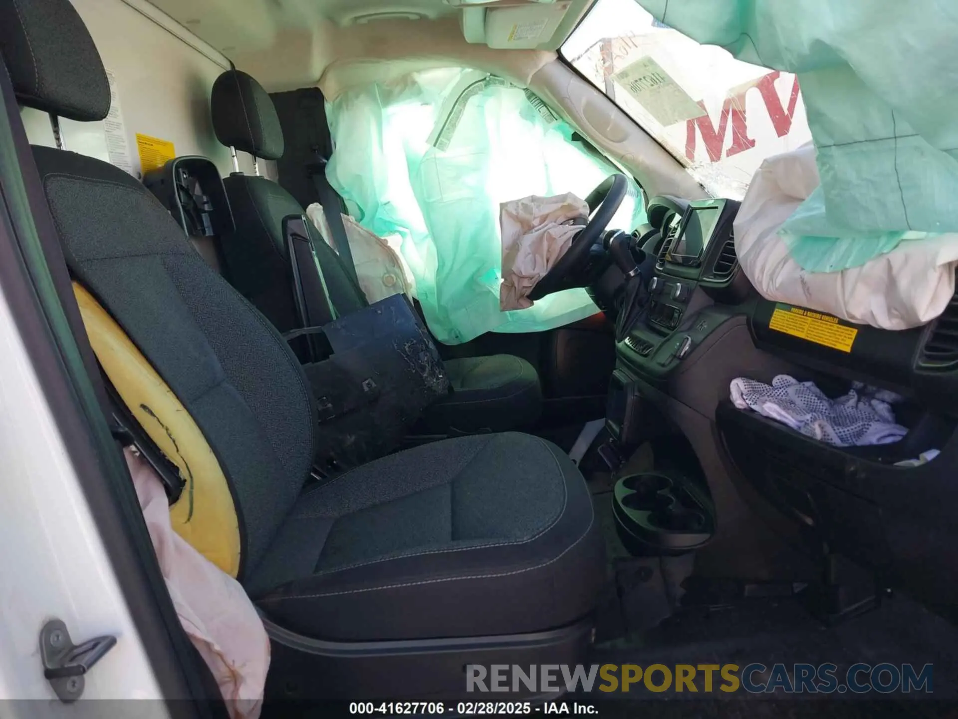 7 fotografías del automóvil dañado 3C7WRVLG7PE581636 RAM PROMASTER 3500 CUTAWAY 2023