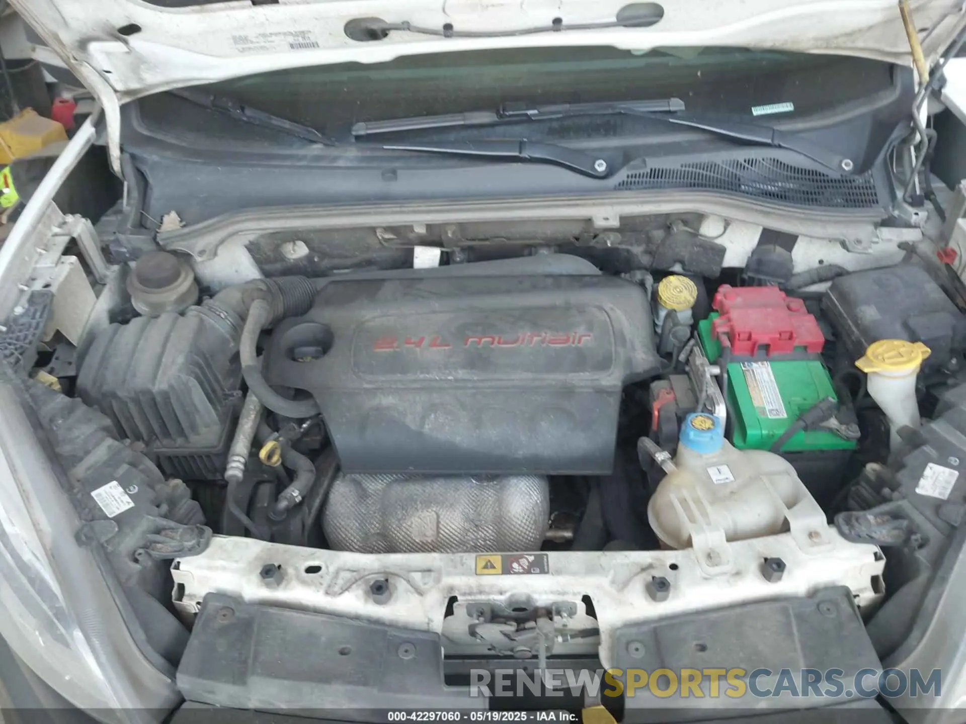 10 fotografías del automóvil dañado ZFBHRFAB0K6N94278 RAM PROMASTER CITY 2019