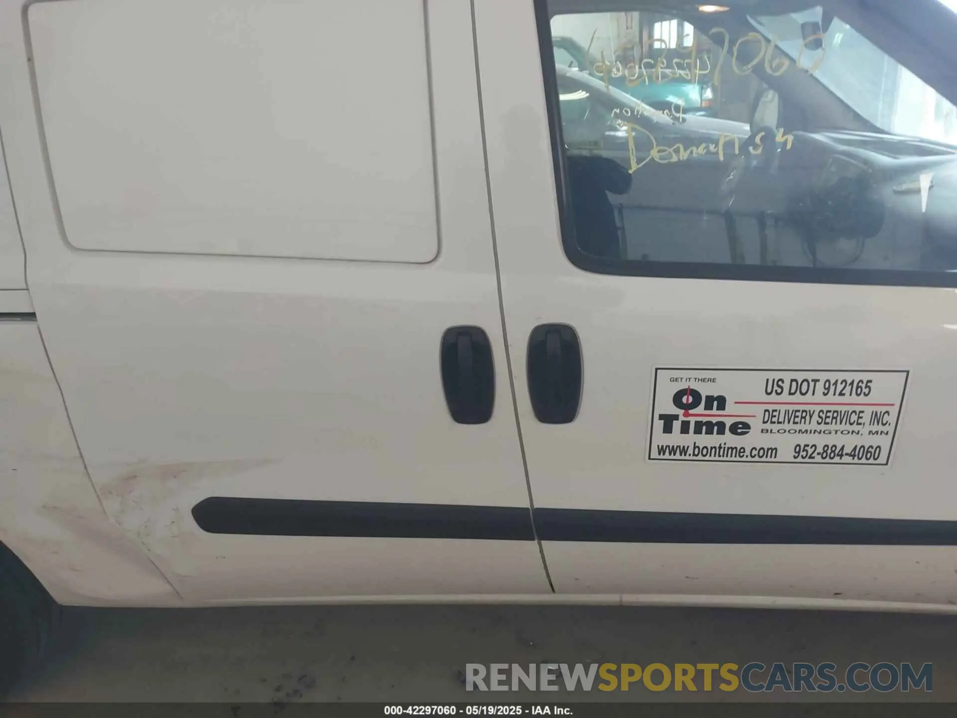 13 fotografías del automóvil dañado ZFBHRFAB0K6N94278 RAM PROMASTER CITY 2019