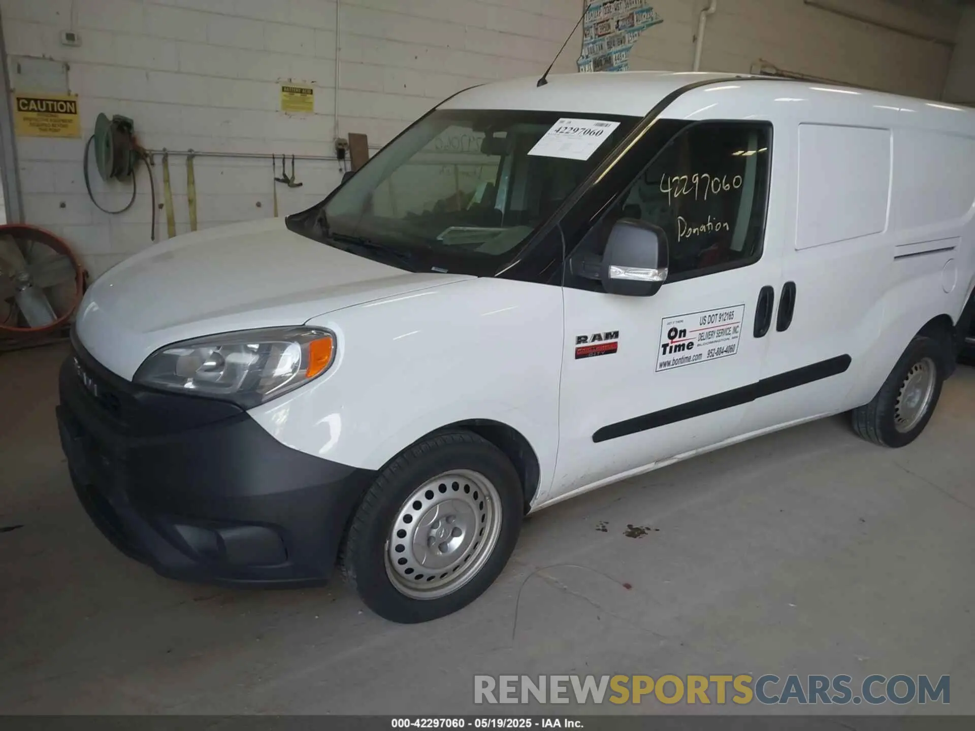 2 fotografías del automóvil dañado ZFBHRFAB0K6N94278 RAM PROMASTER CITY 2019
