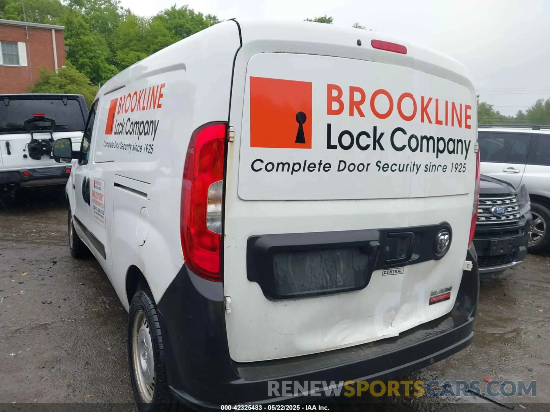 3 fotografías del automóvil dañado ZFBHRFAB7K6L94837 RAM PROMASTER CITY 2019