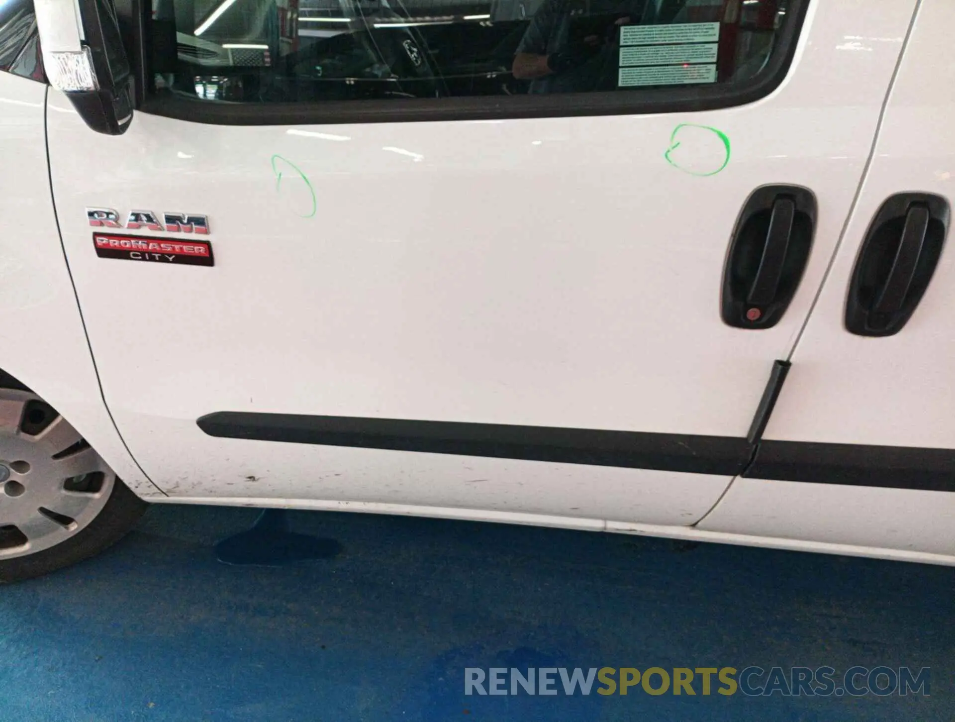 30 fotografías del automóvil dañado ZFBHRFBB1K6N11861 RAM PROMASTER CITY 2019