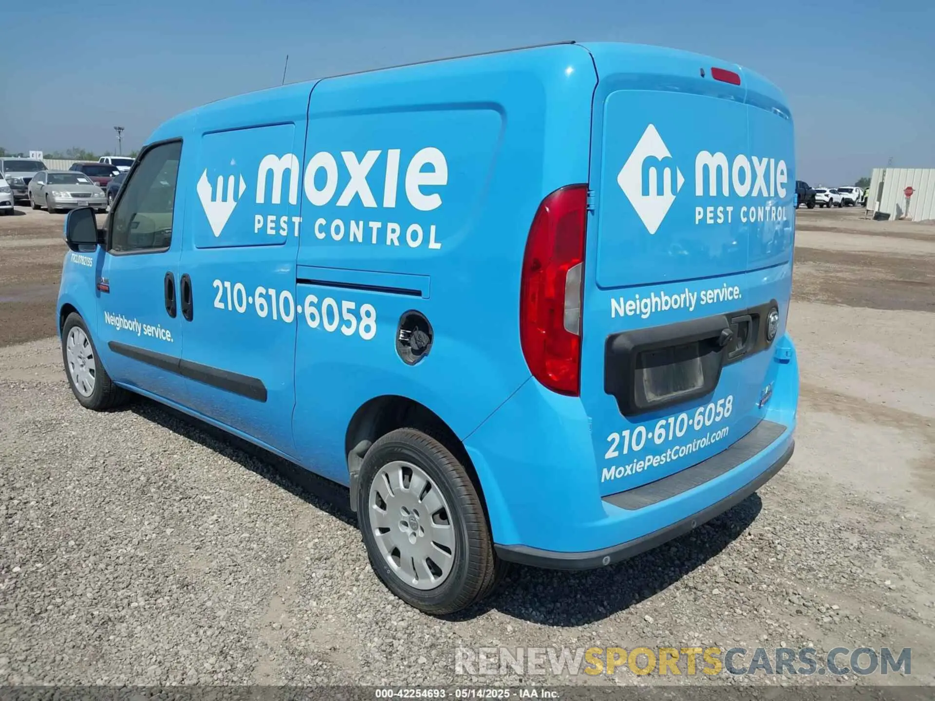 3 fotografías del automóvil dañado ZFBHRFBB6K6M46344 RAM PROMASTER CITY 2019