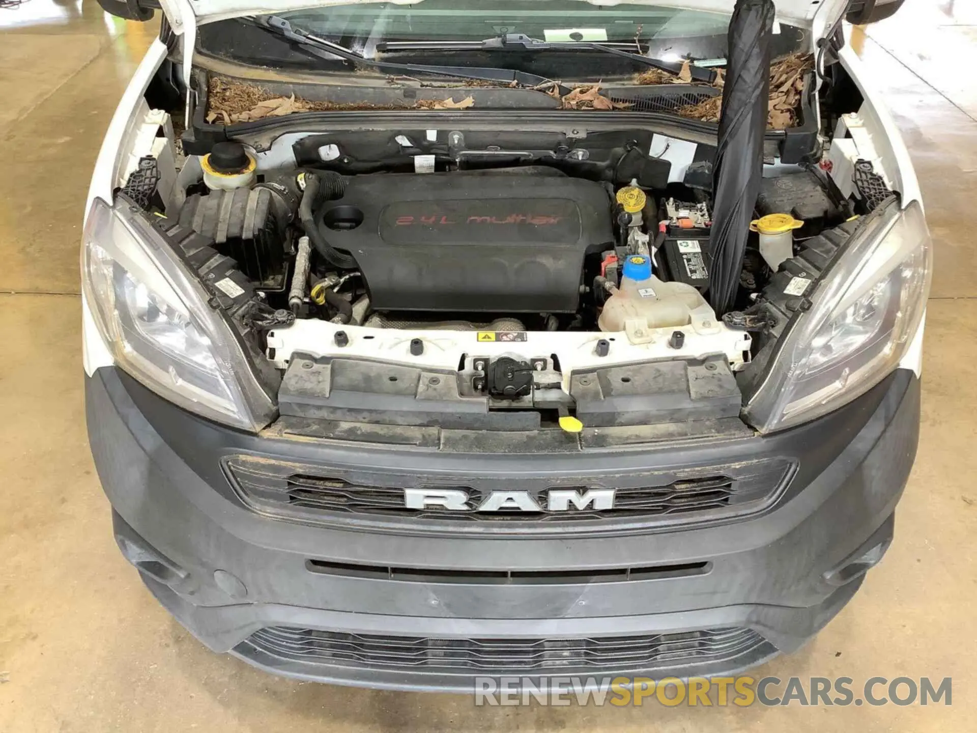 29 fotografías del automóvil dañado ZFBHRFAB5L6P14884 RAM PROMASTER CITY 2020