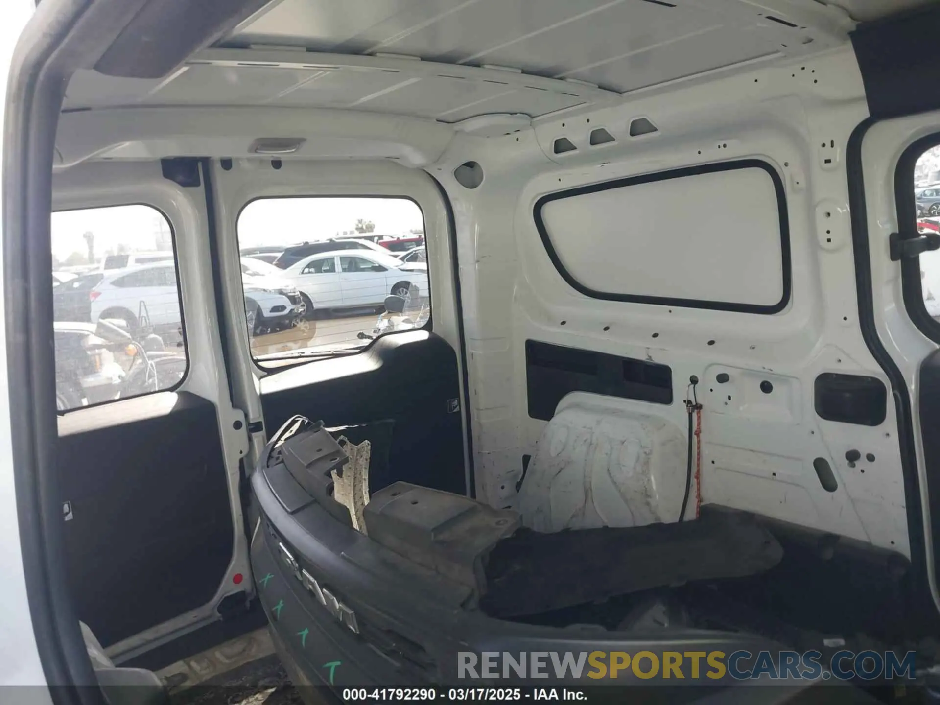 8 fotografías del automóvil dañado ZFBHRFAB7L6S00972 RAM PROMASTER CITY 2020