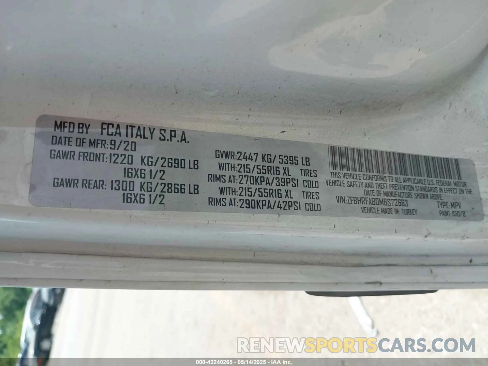 9 fotografías del automóvil dañado ZFBHRFAB0M6S72663 RAM PROMASTER CITY 2021