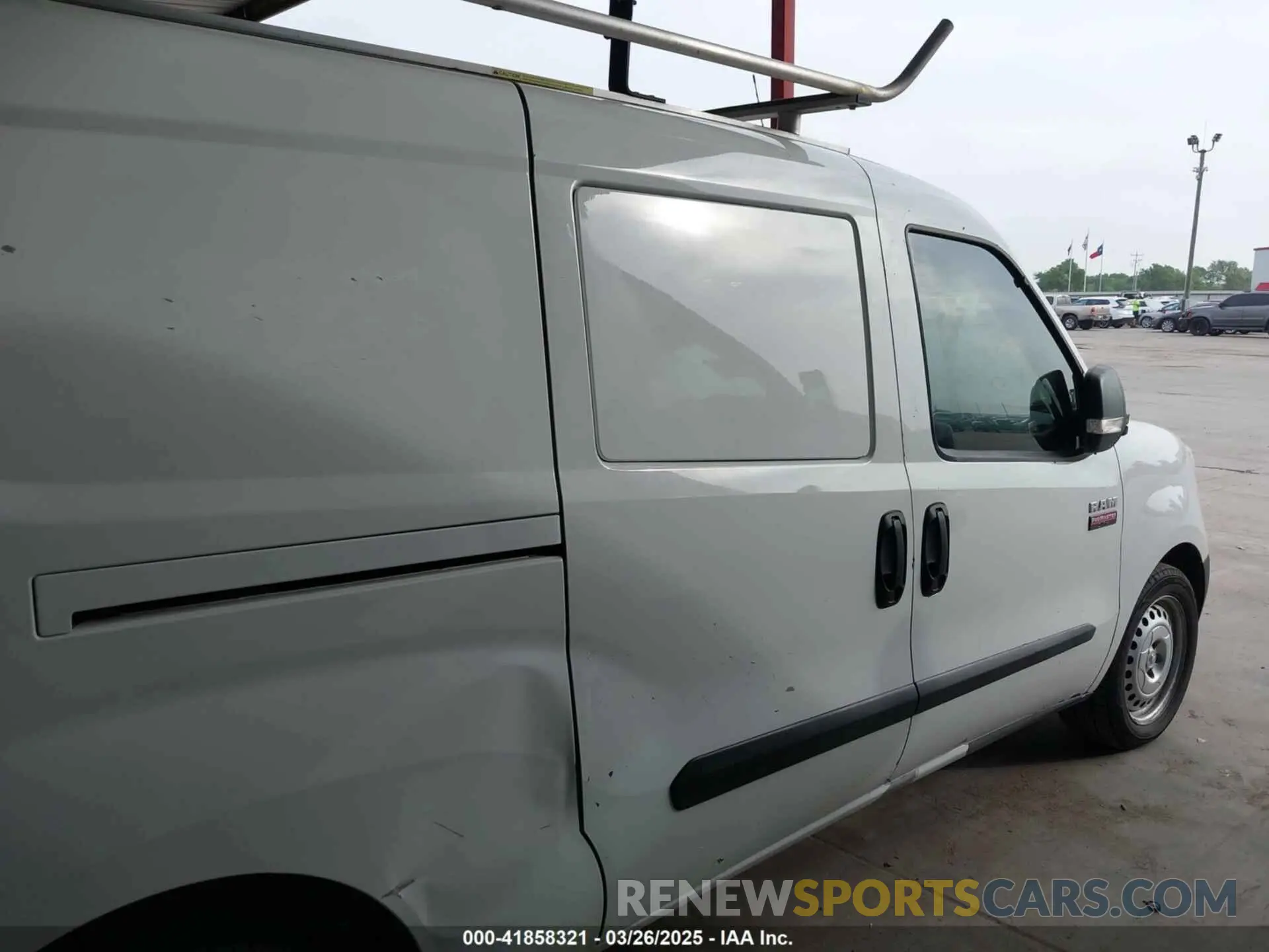 13 fotografías del automóvil dañado ZFBHRFAB0M6T91684 RAM PROMASTER CITY 2021
