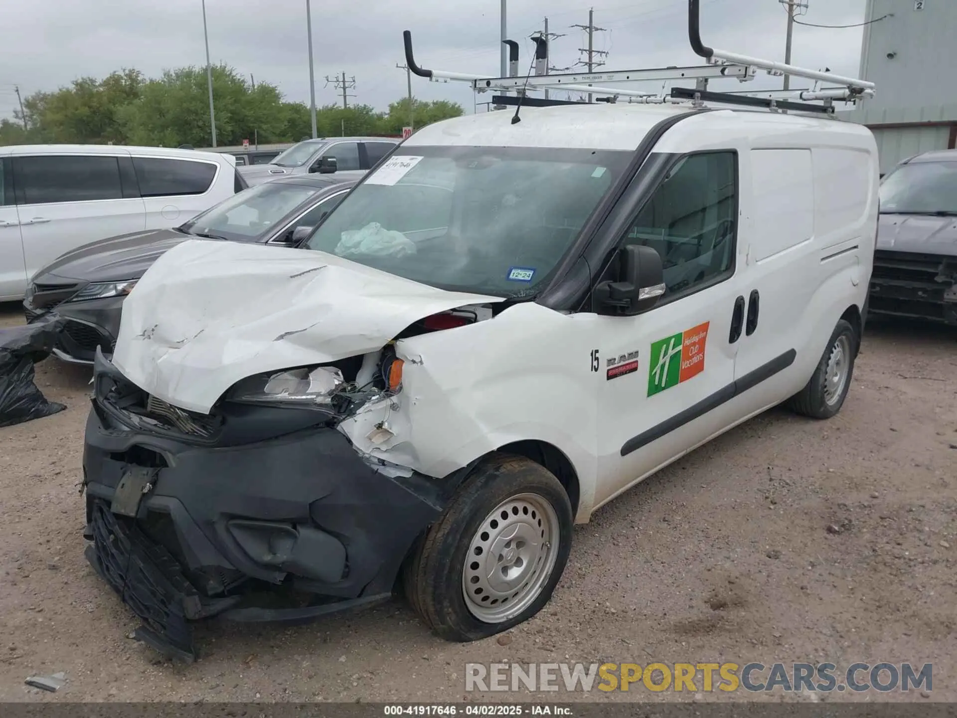 2 fotografías del automóvil dañado ZFBHRFAB0M6V28767 RAM PROMASTER CITY 2021
