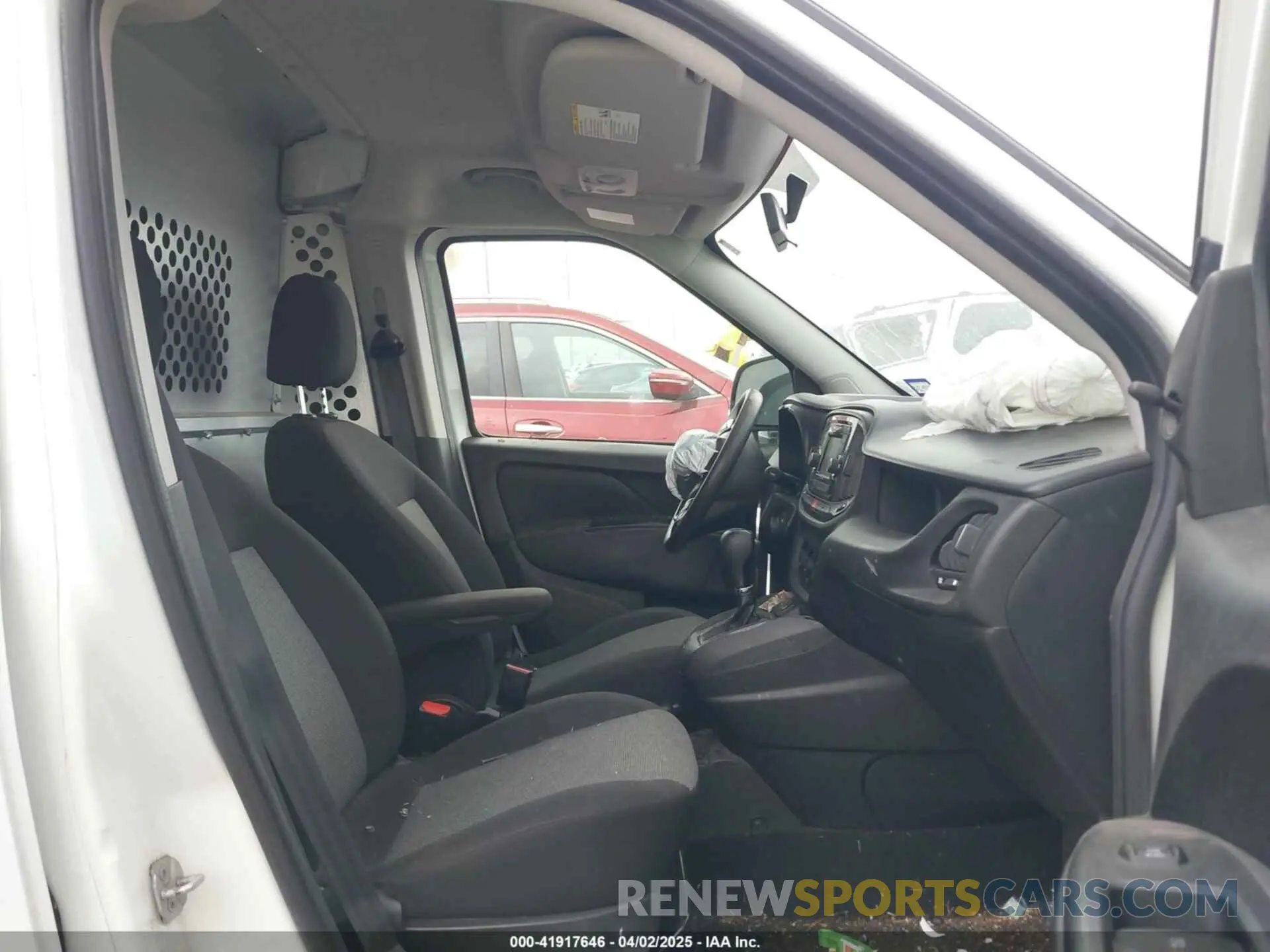 5 fotografías del automóvil dañado ZFBHRFAB0M6V28767 RAM PROMASTER CITY 2021