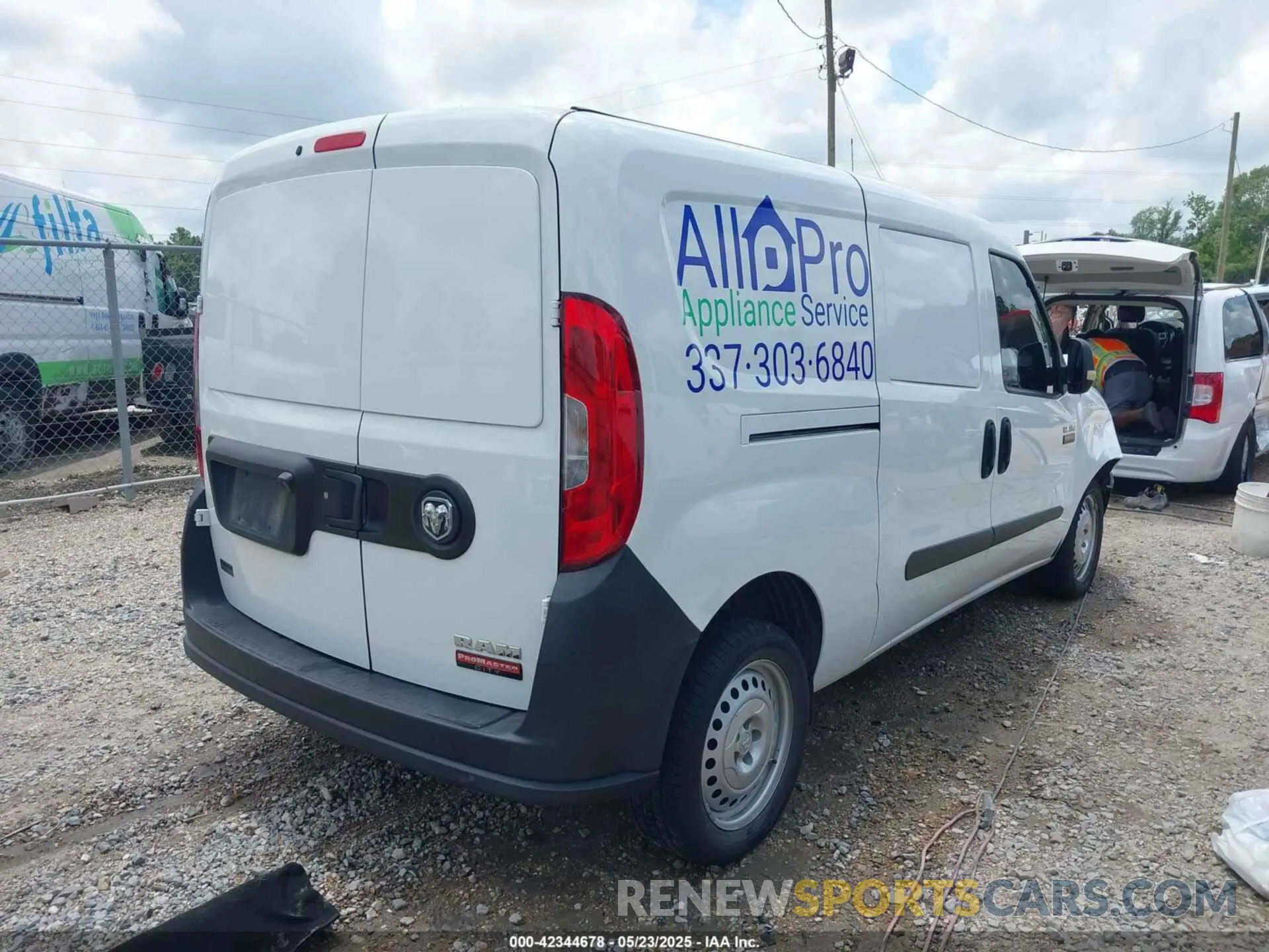 4 fotografías del automóvil dañado ZFBHRFABXM6U80386 RAM PROMASTER CITY 2021