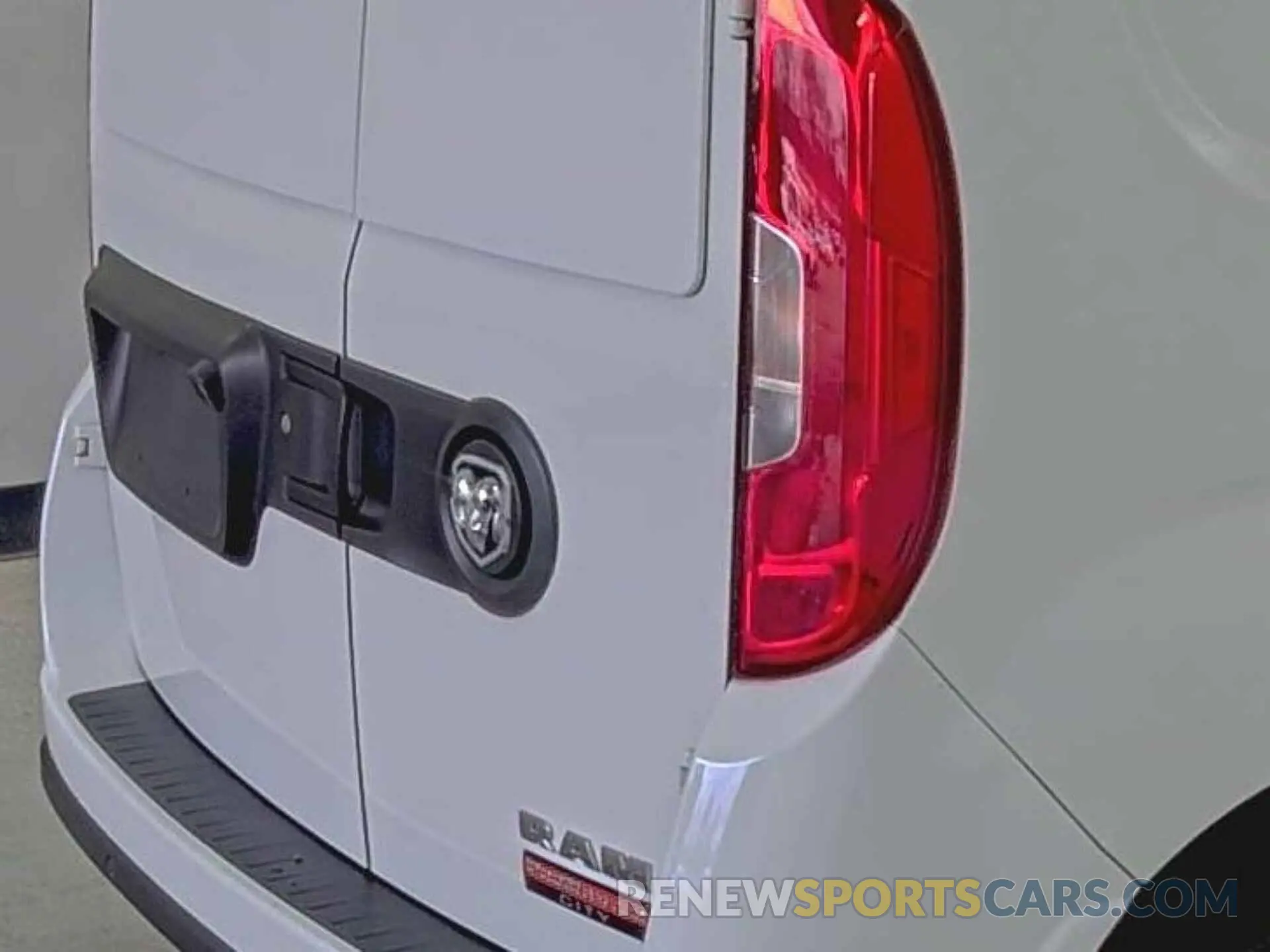 27 fotografías del automóvil dañado ZFBHRFBB1M6U59831 RAM PROMASTER CITY 2021