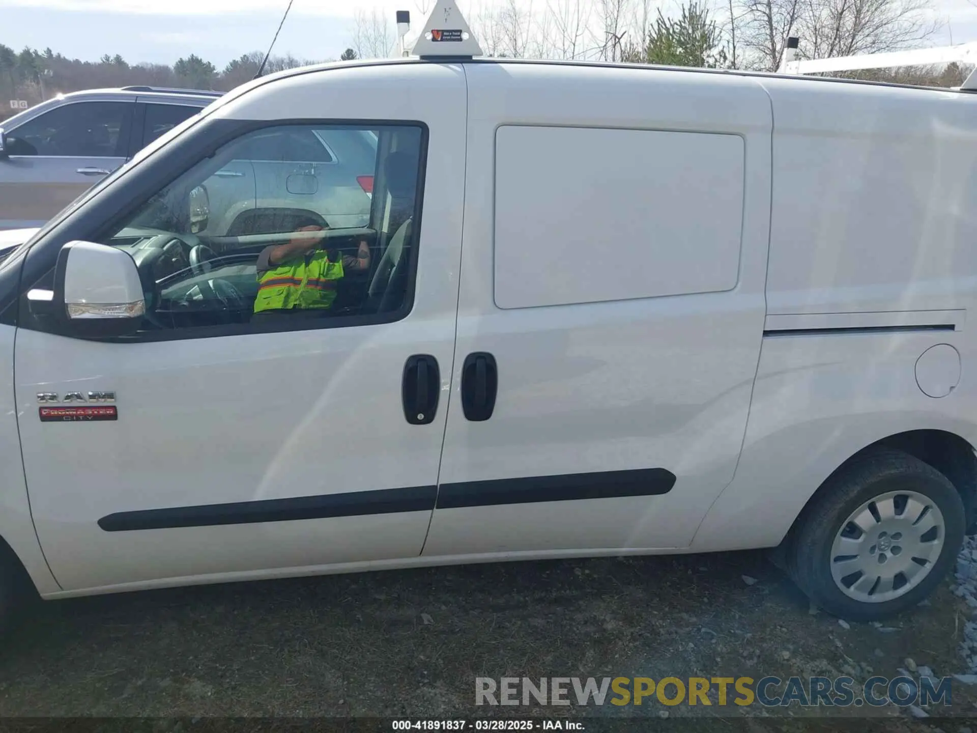14 fotografías del automóvil dañado ZFBHRFBB5M6V80538 RAM PROMASTER CITY 2021