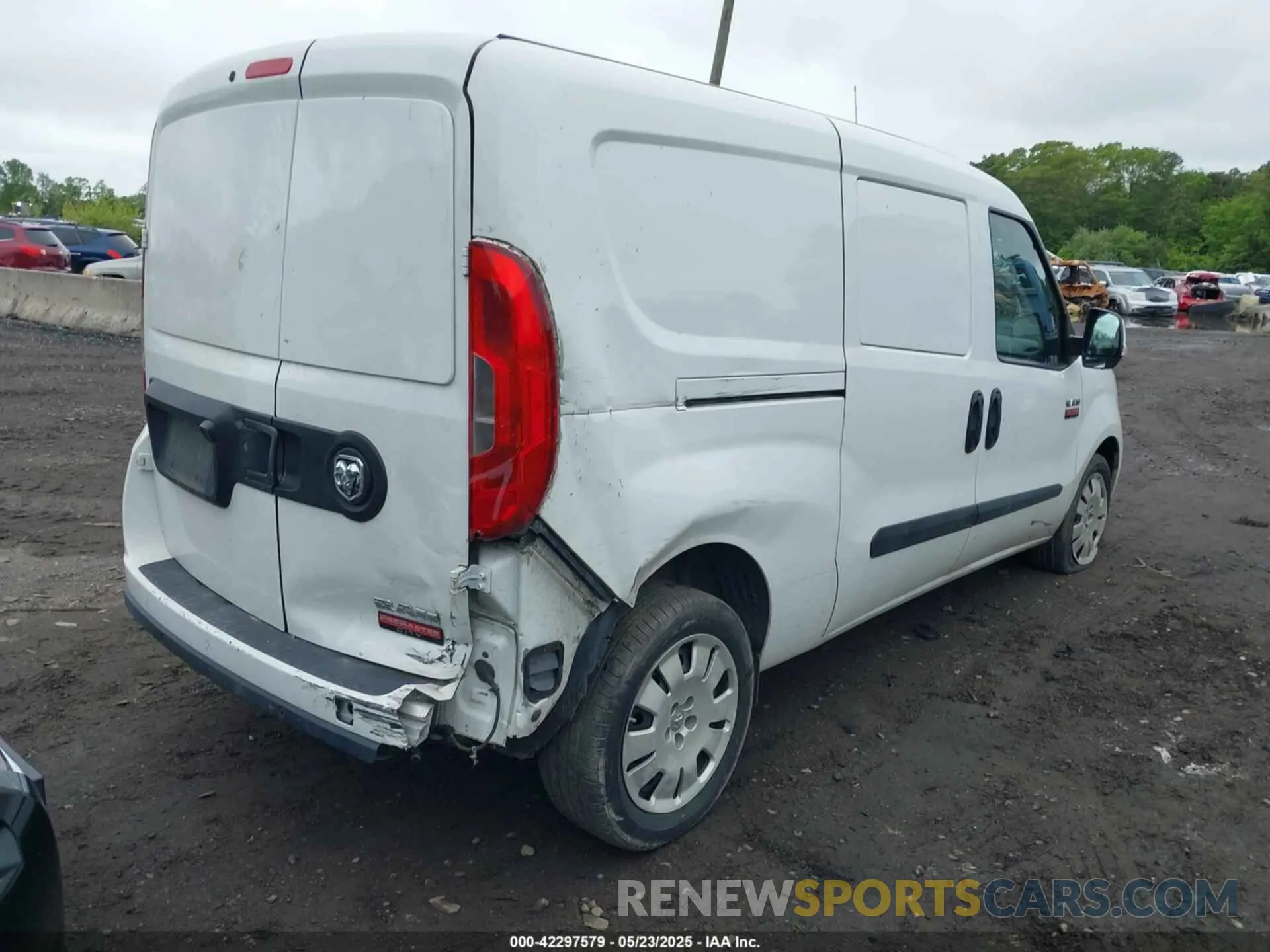 4 fotografías del automóvil dañado ZFBHRFBB6M6V75137 RAM PROMASTER CITY 2021