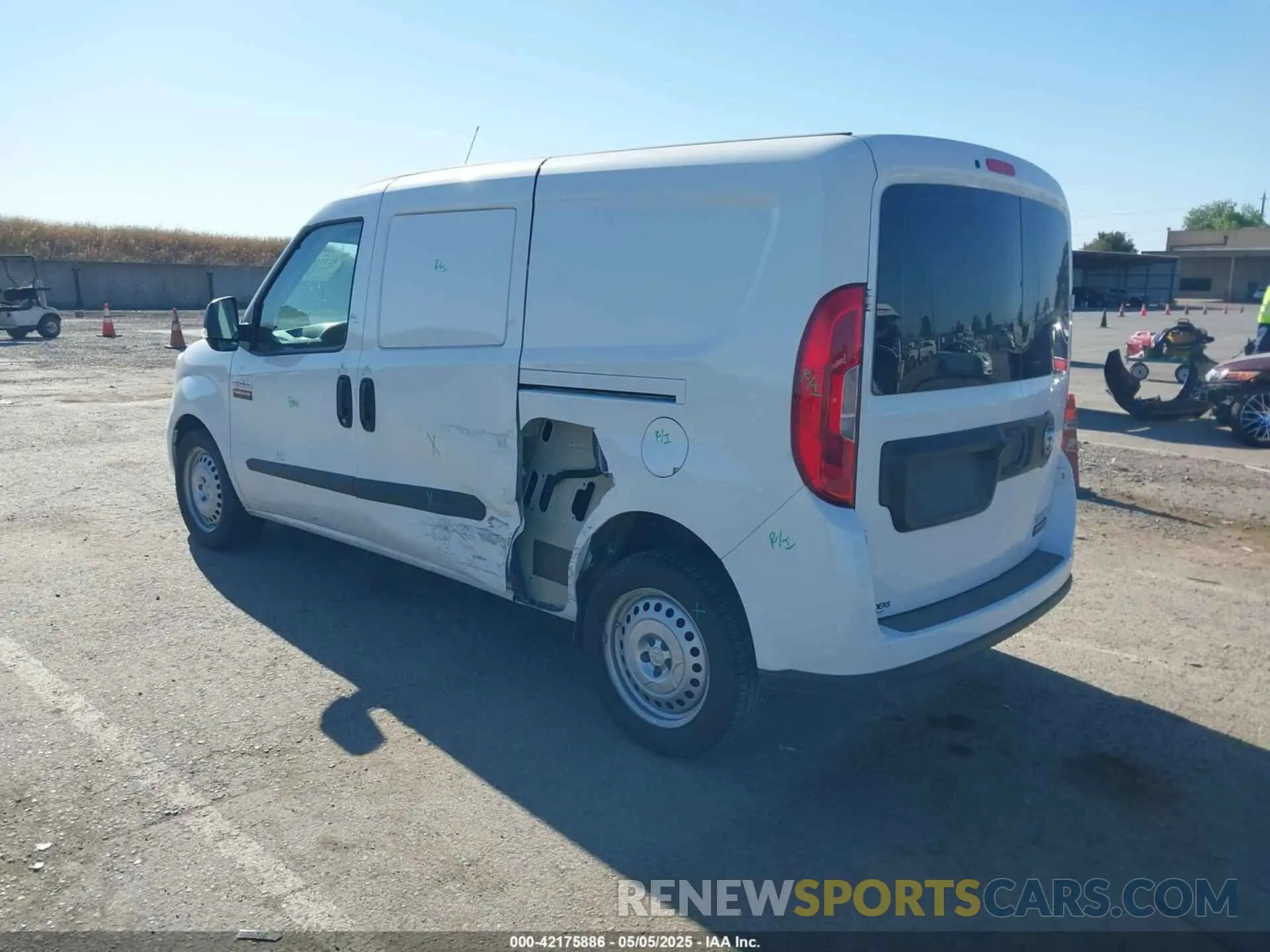 3 fotografías del automóvil dañado ZFBHRFAB3N6W35491 RAM PROMASTER CITY 2022