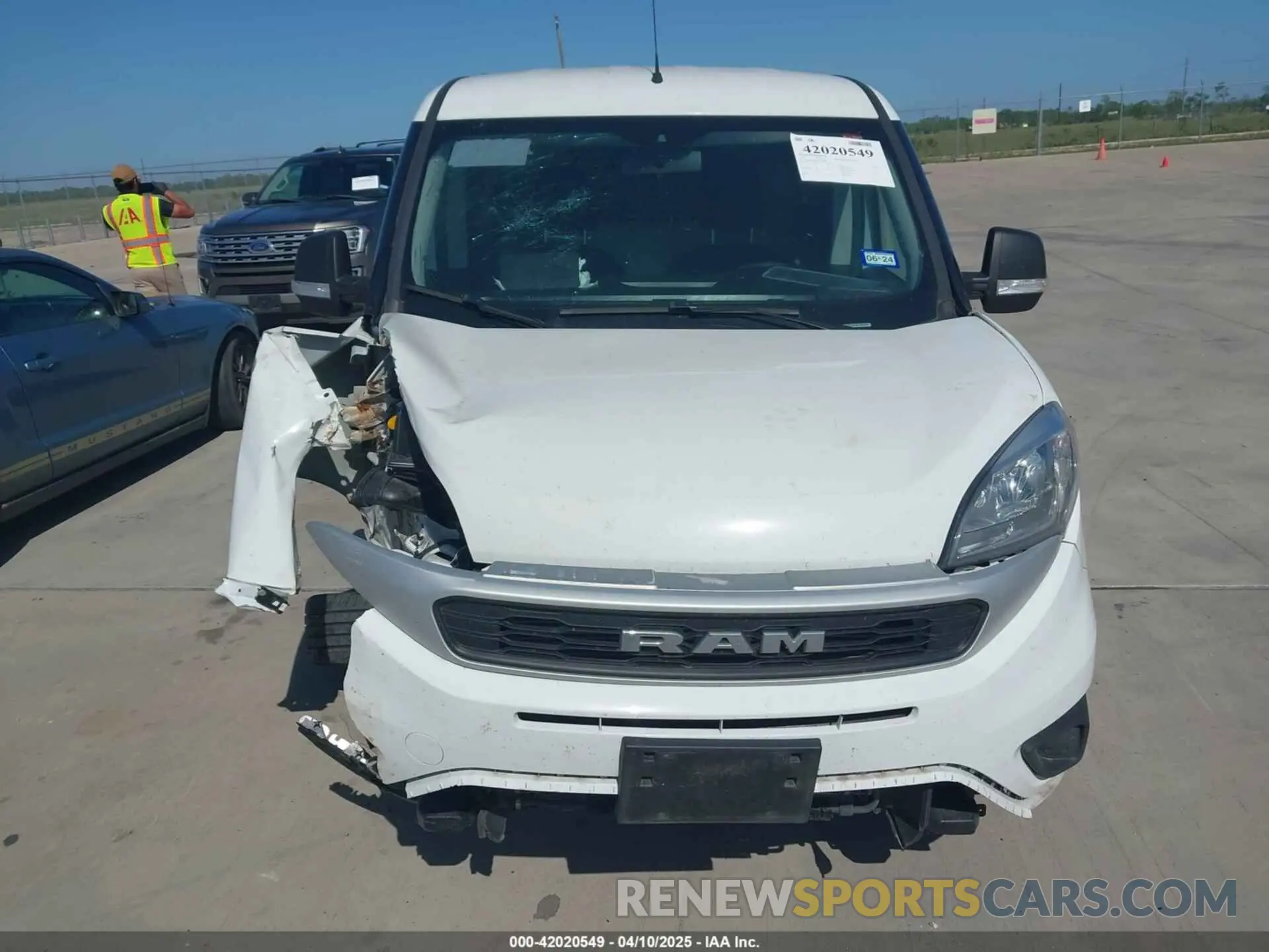 12 fotografías del automóvil dañado ZFBHRFAB4N6X28889 RAM PROMASTER CITY 2022