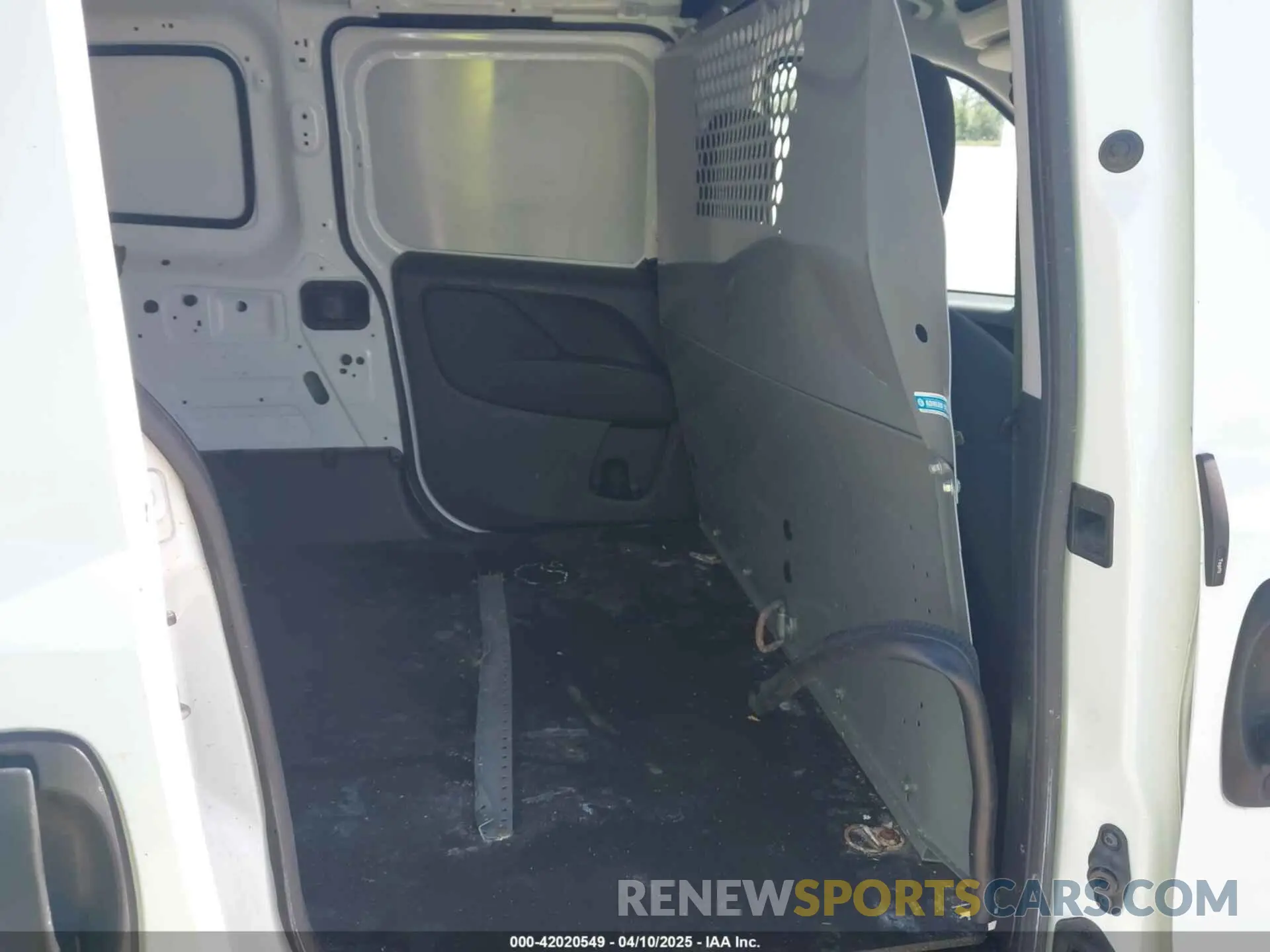8 fotografías del automóvil dañado ZFBHRFAB4N6X28889 RAM PROMASTER CITY 2022