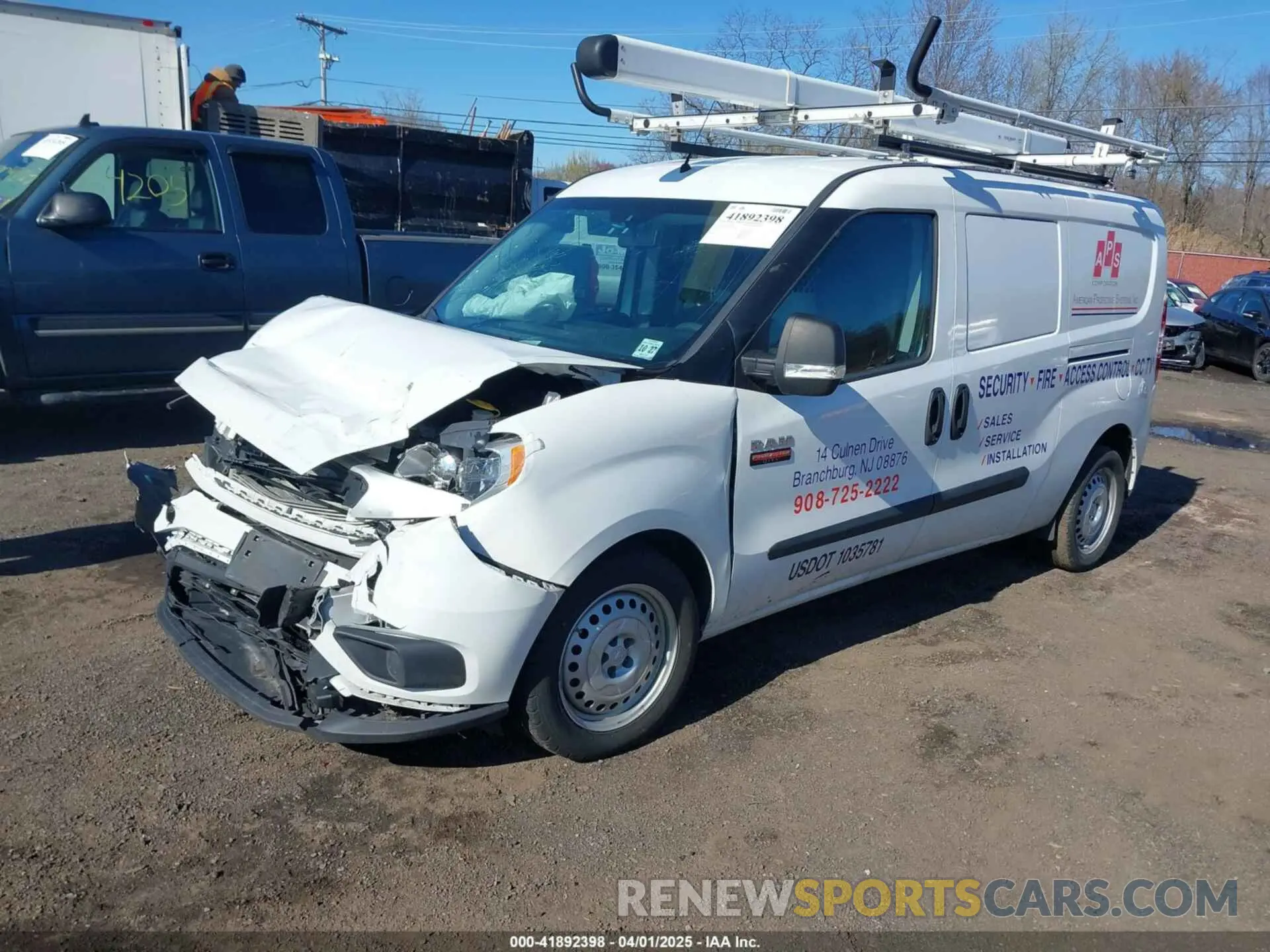 2 fotografías del automóvil dañado ZFBHRFAB4N6X34692 RAM PROMASTER CITY 2022