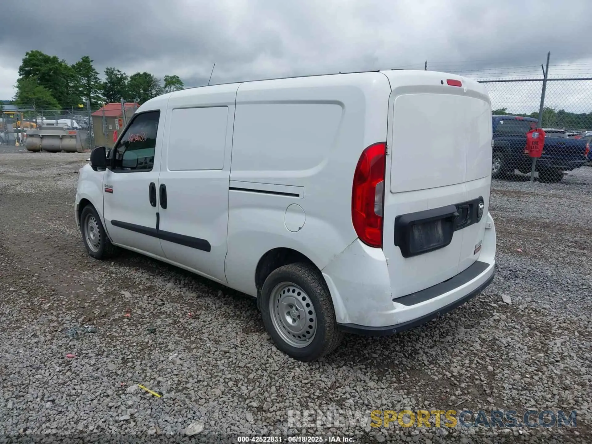 3 fotografías del automóvil dañado ZFBHRFAB6N6W82711 RAM PROMASTER CITY 2022