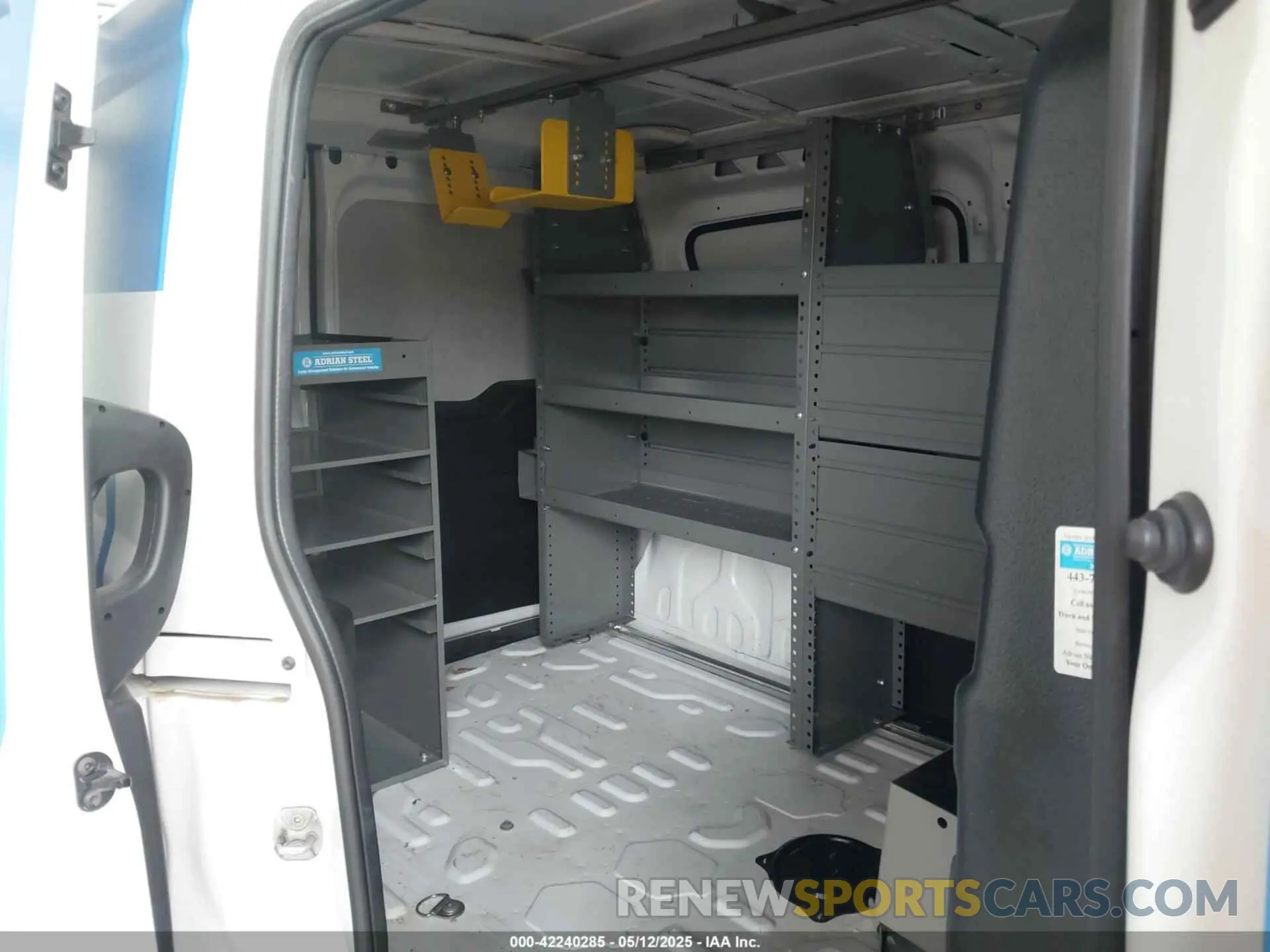 8 fotografías del automóvil dañado ZFBHRFAB6N6Y41453 RAM PROMASTER CITY 2022