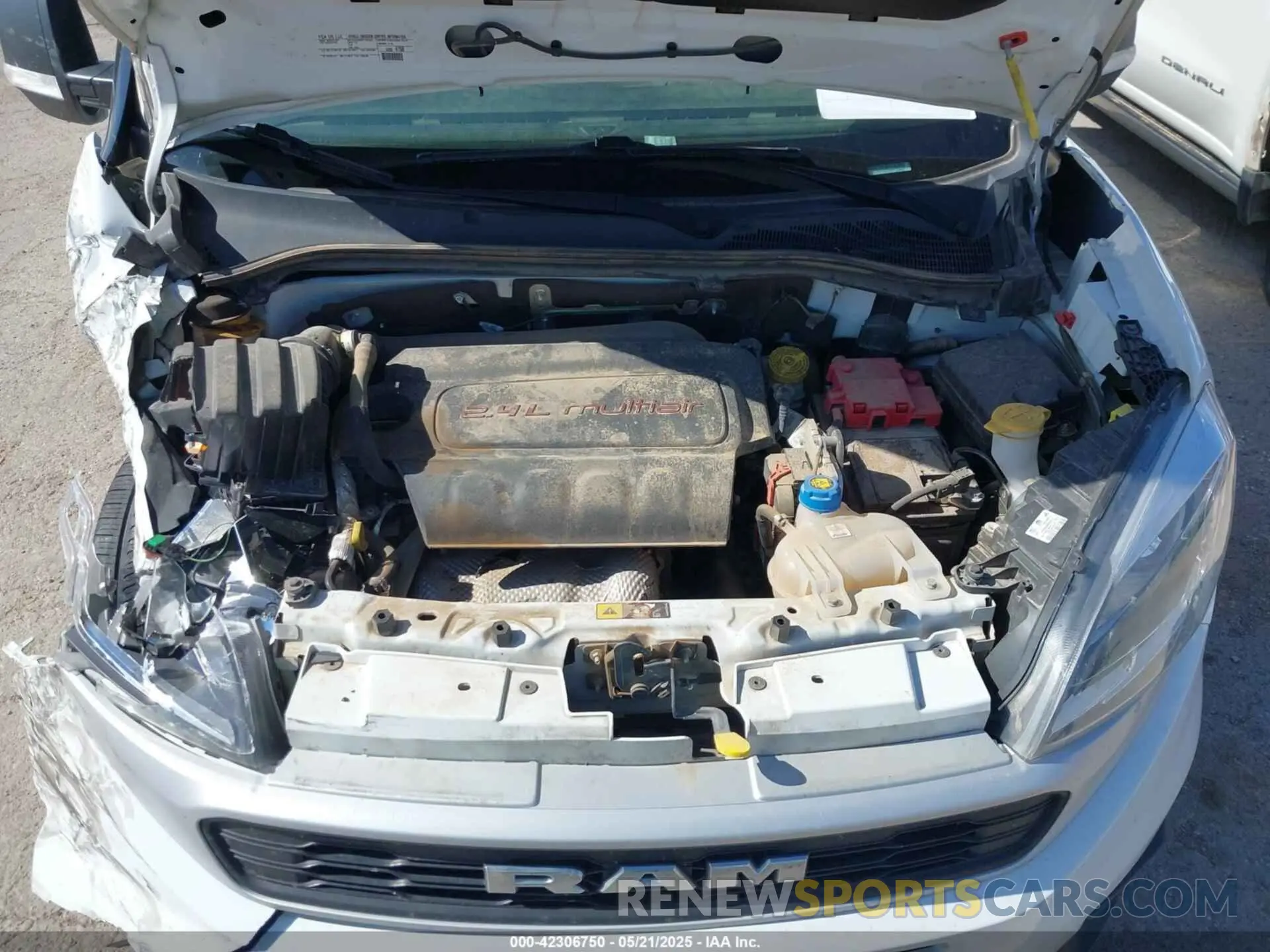 10 fotografías del automóvil dañado ZFBHRFAB7N6Y29442 RAM PROMASTER CITY 2022