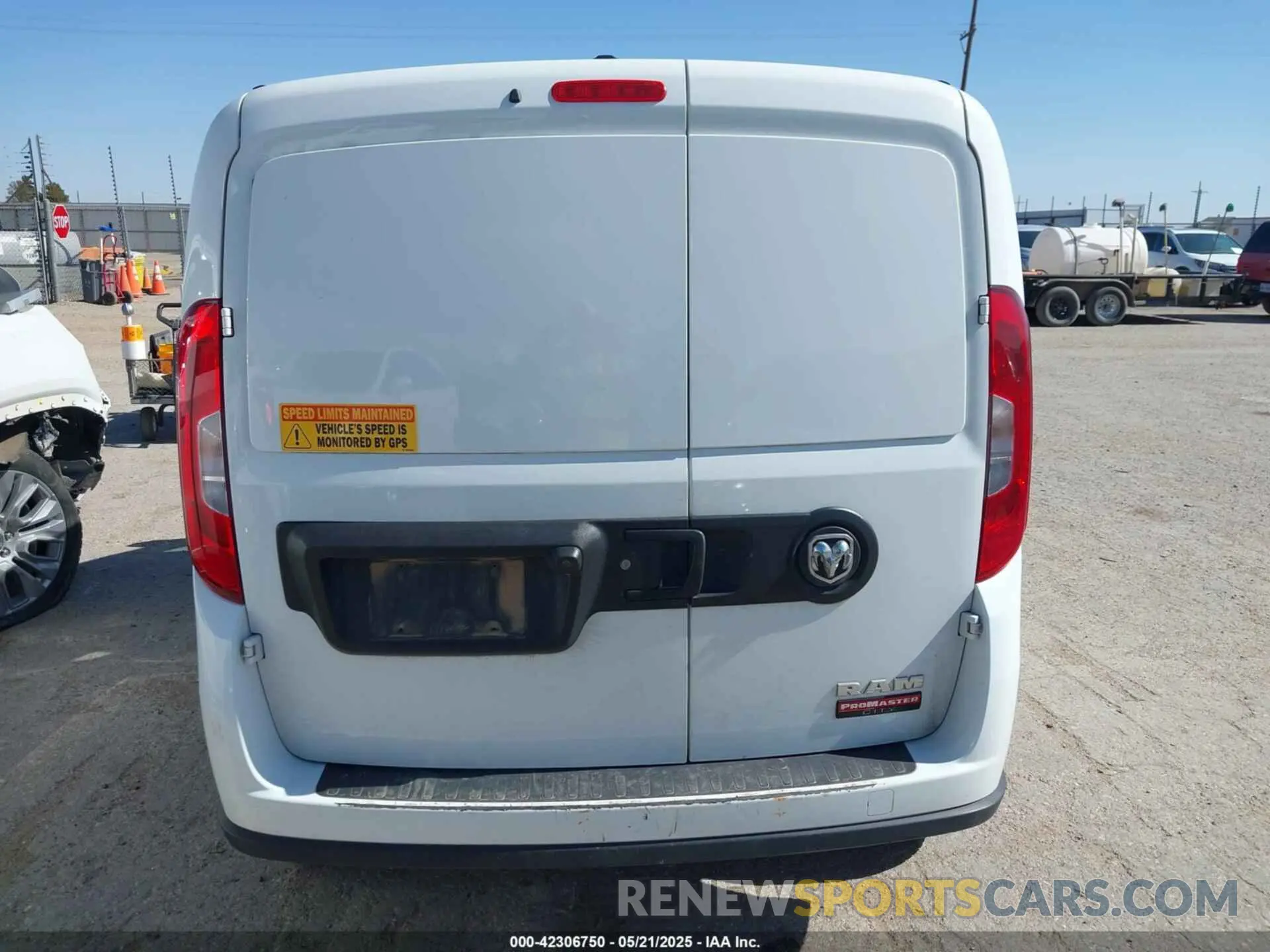 16 fotografías del automóvil dañado ZFBHRFAB7N6Y29442 RAM PROMASTER CITY 2022